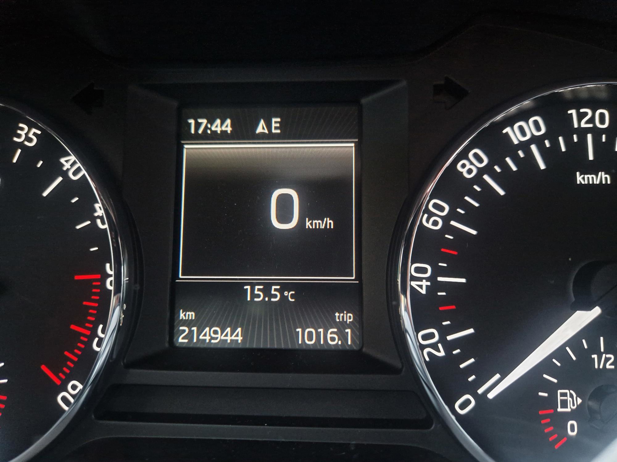 Škoda Octavia, 1.6 TDI, Greenline, 2014. godište, registriran do 9/27, fotografija 7