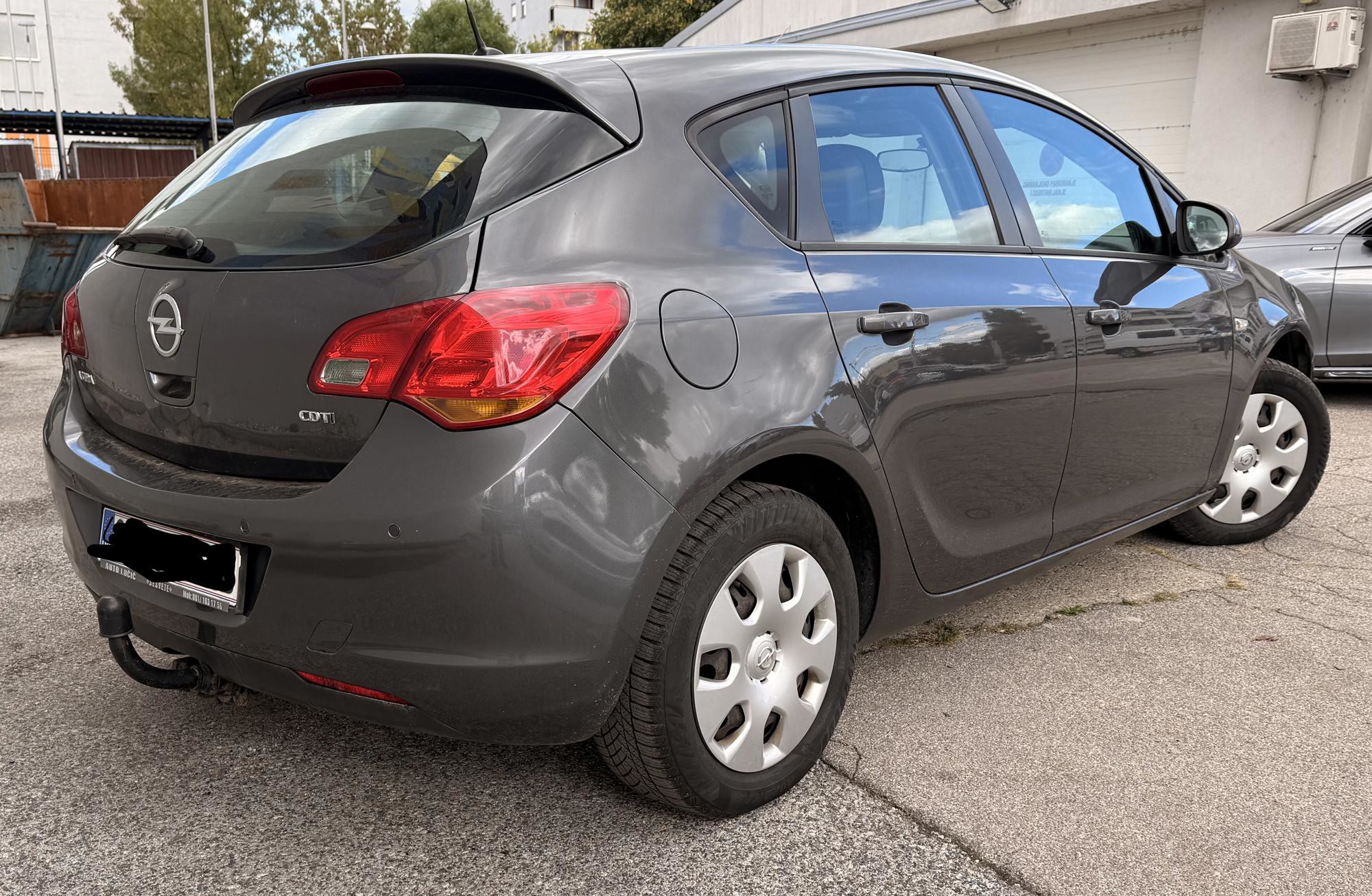 Opel Astra 1.7 cdi, sa kvarom motora, registrirana, fotografija 3