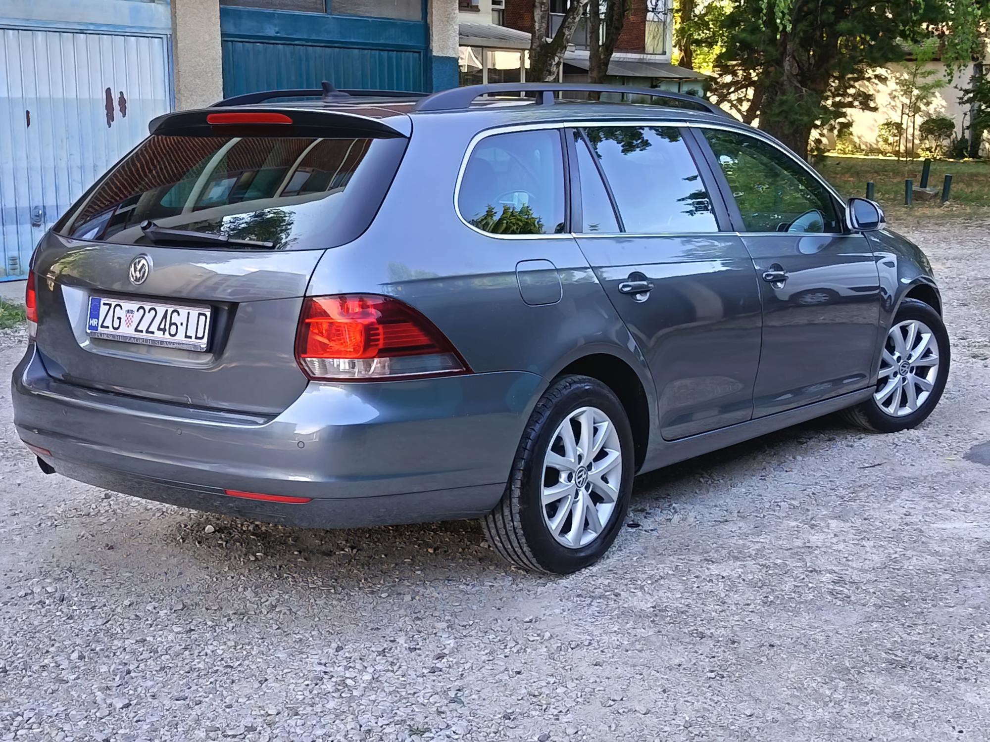 Volkswagem Golf 1.6tdi, fotografija 4