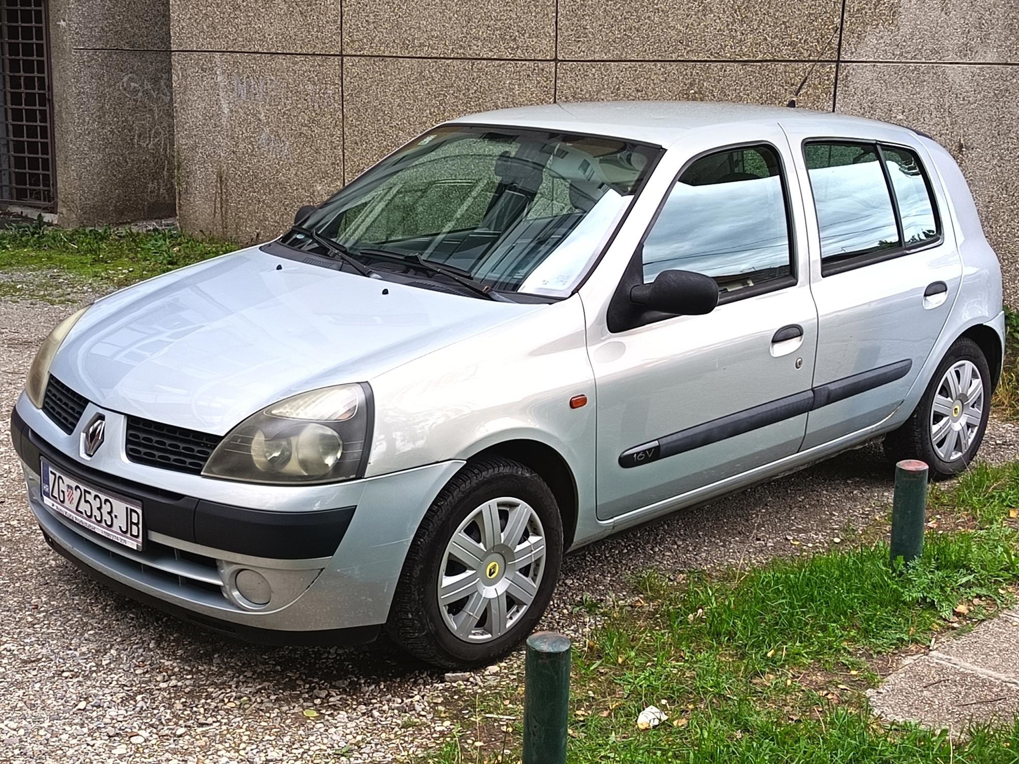 Renault Clio 1.2 16V -- REG GODINU DANA, fotografija 3