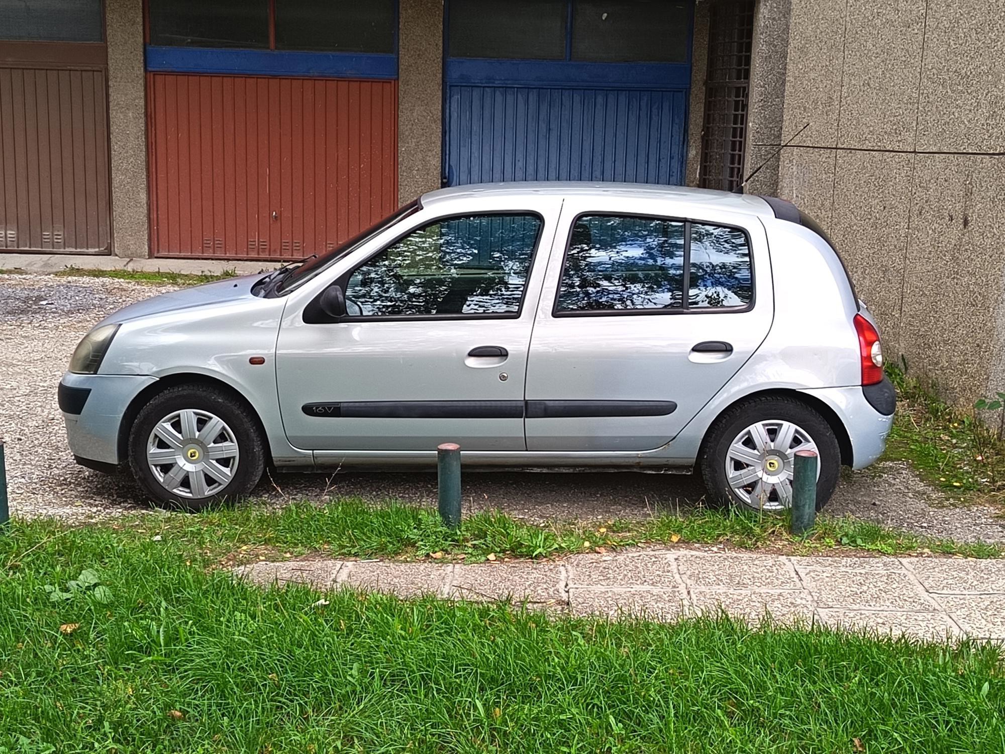 Renault Clio 1.2 16V -- REG GODINU DANA, fotografija 4