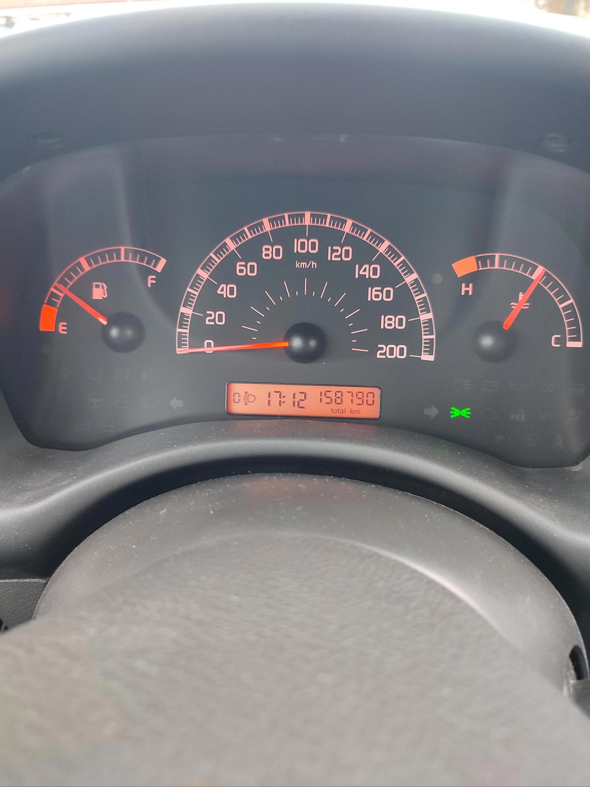 FIAT PUNTO 1.2. 2004 god 158000 KM,KLIMA,REGISTRIRAN DO 07/2027, fotografija 15