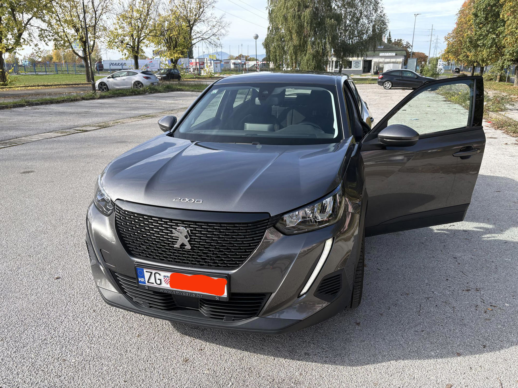 Prodaja - Peugeot 2008 1.5 BLUEHDI, Diesel 2020 g., 57500 km, fotografija 11