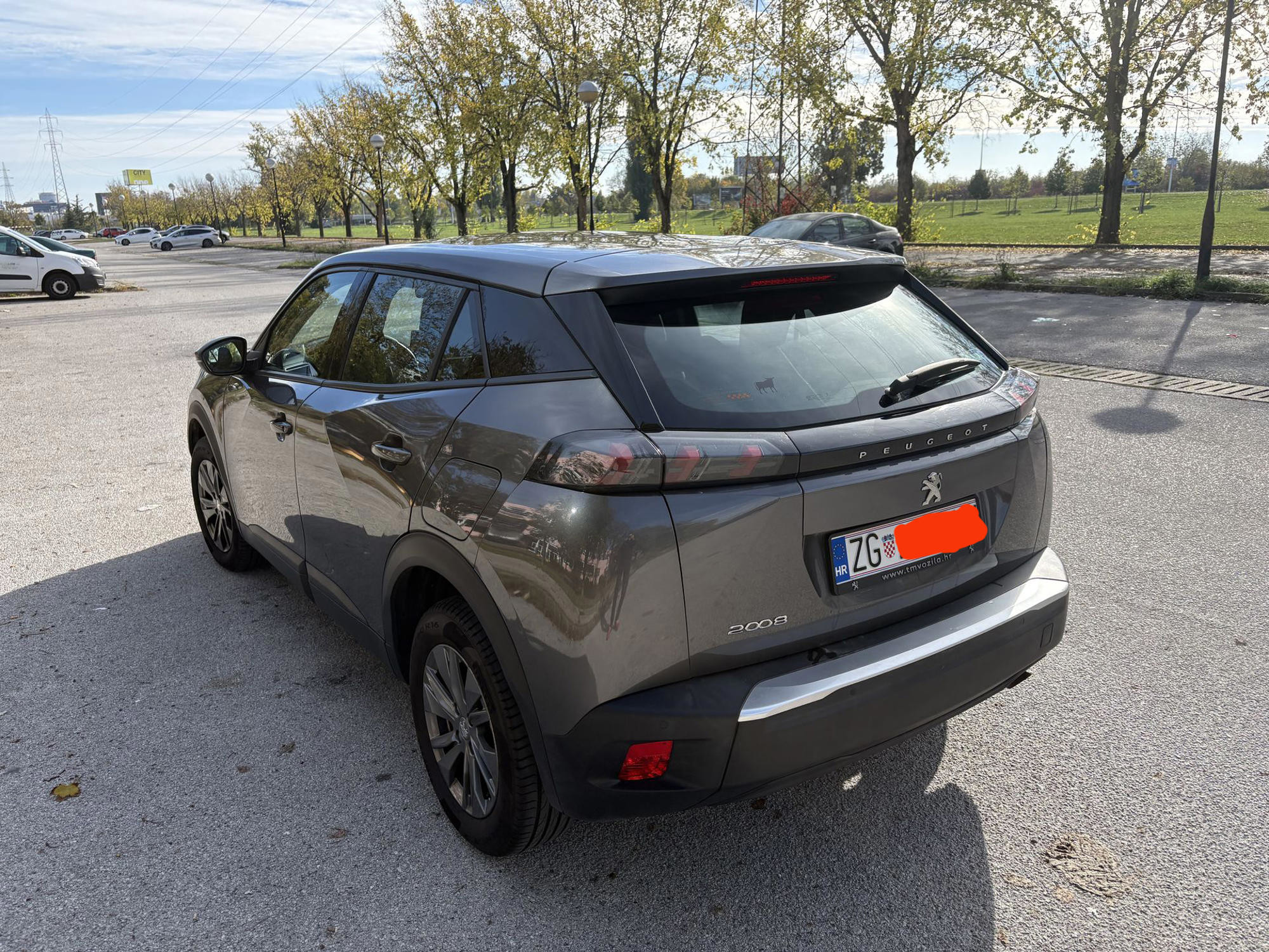 Prodaja - Peugeot 2008 1.5 BLUEHDI, Diesel 2020 g., 57500 km, fotografija 3