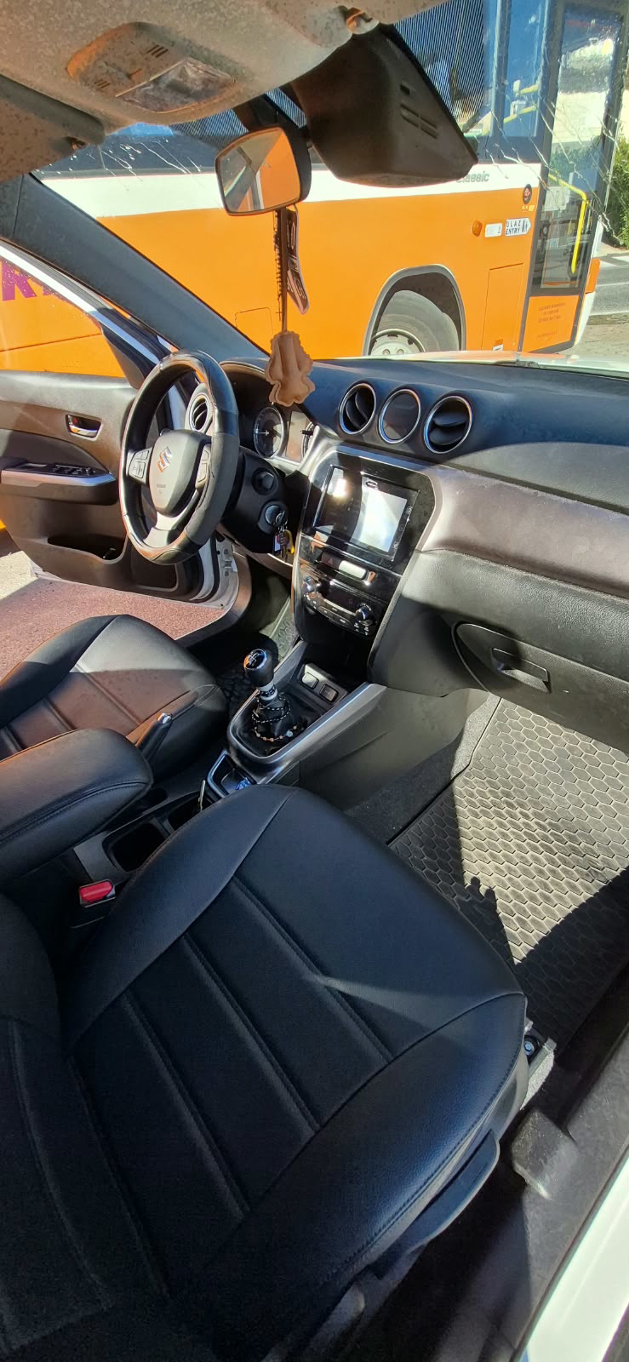 Suzuki Vitara, Hybrid GL+, fotografija 3