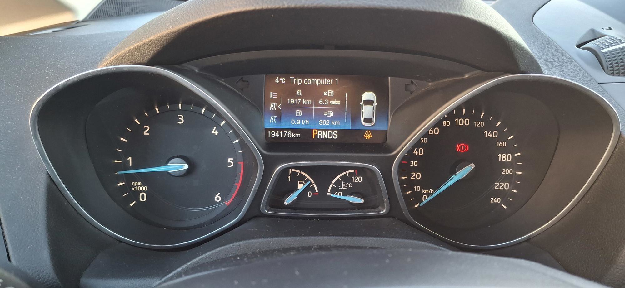 Ford C-Max 2017. god, automatik, tempomat, fotografija 15