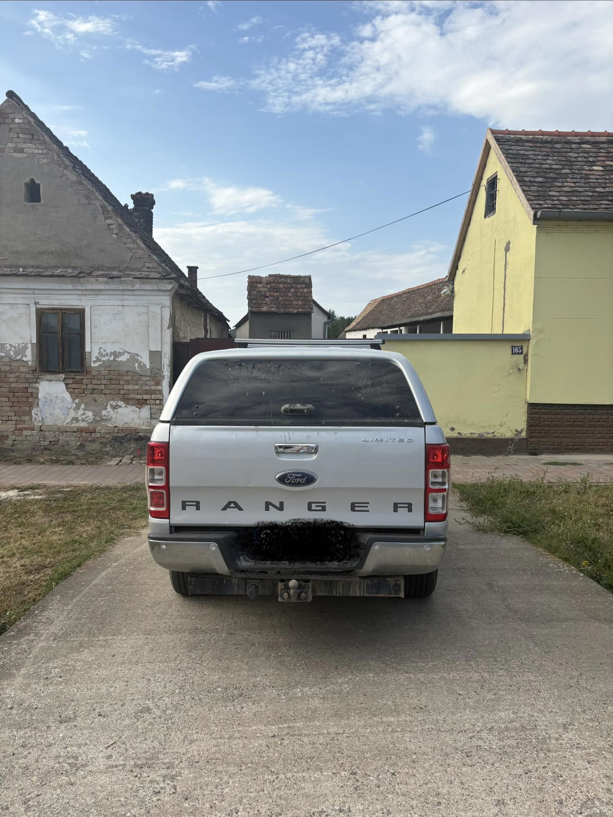 Pordajem Ford Ranger, fotografija 3