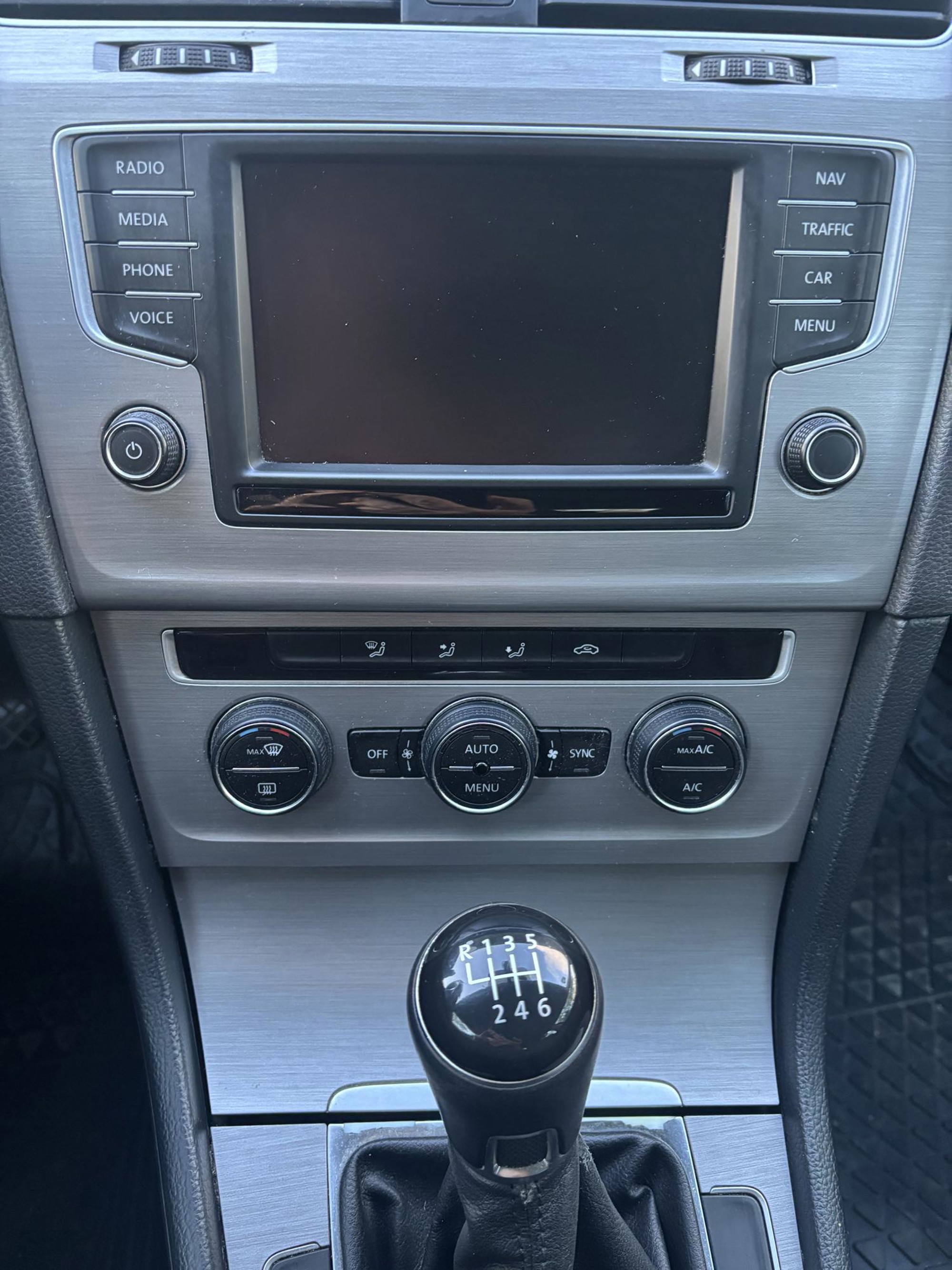 Golf 7 TDI 2.0 2015, fotografija 11