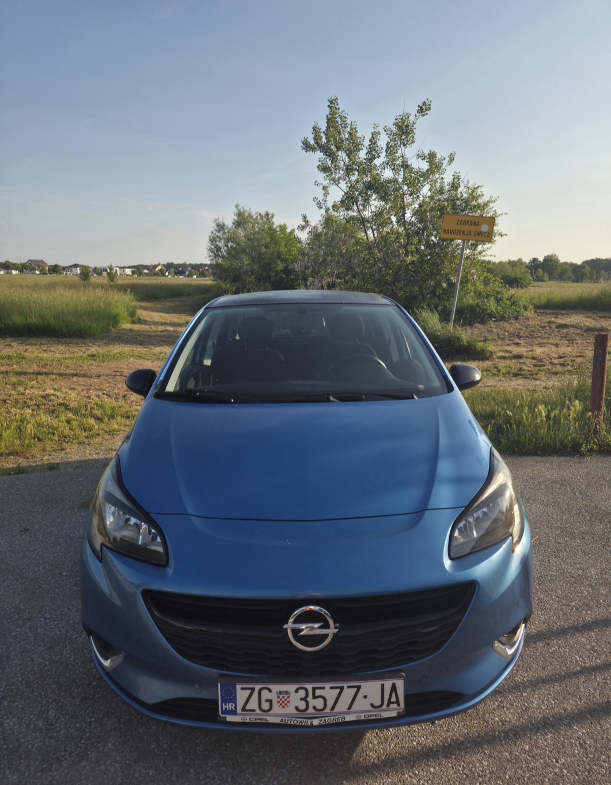 Opel Corsa Color Edition 1.4 | 2018. | Grijanje sjedala i volana | CarPlay | Mrtvi kut, pogled izvana - slika 2