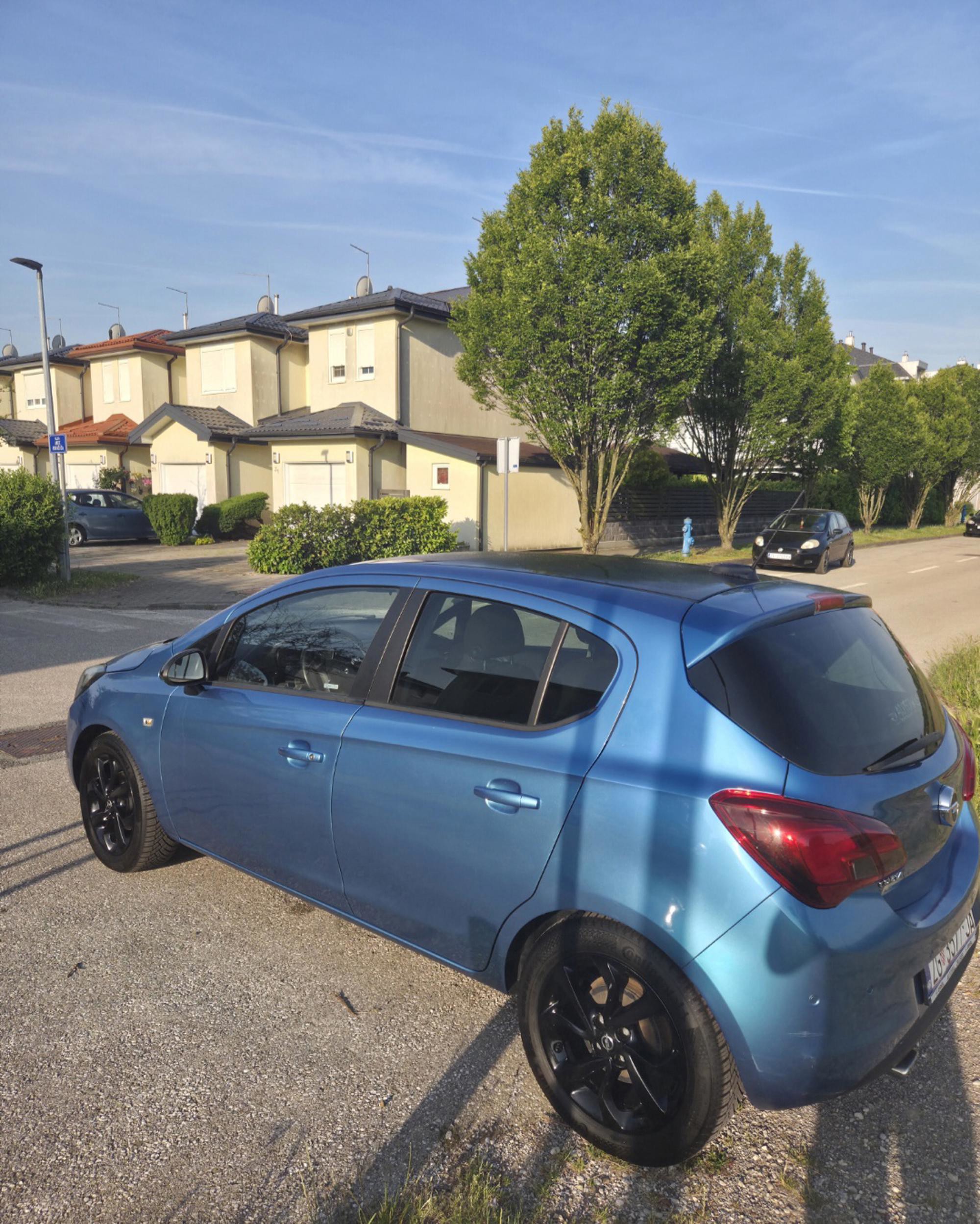 Opel Corsa Color Edition 1.4 | 2018. | Grijanje sjedala i volana | CarPlay | Mrtvi kut, pogled izvana - slika 3