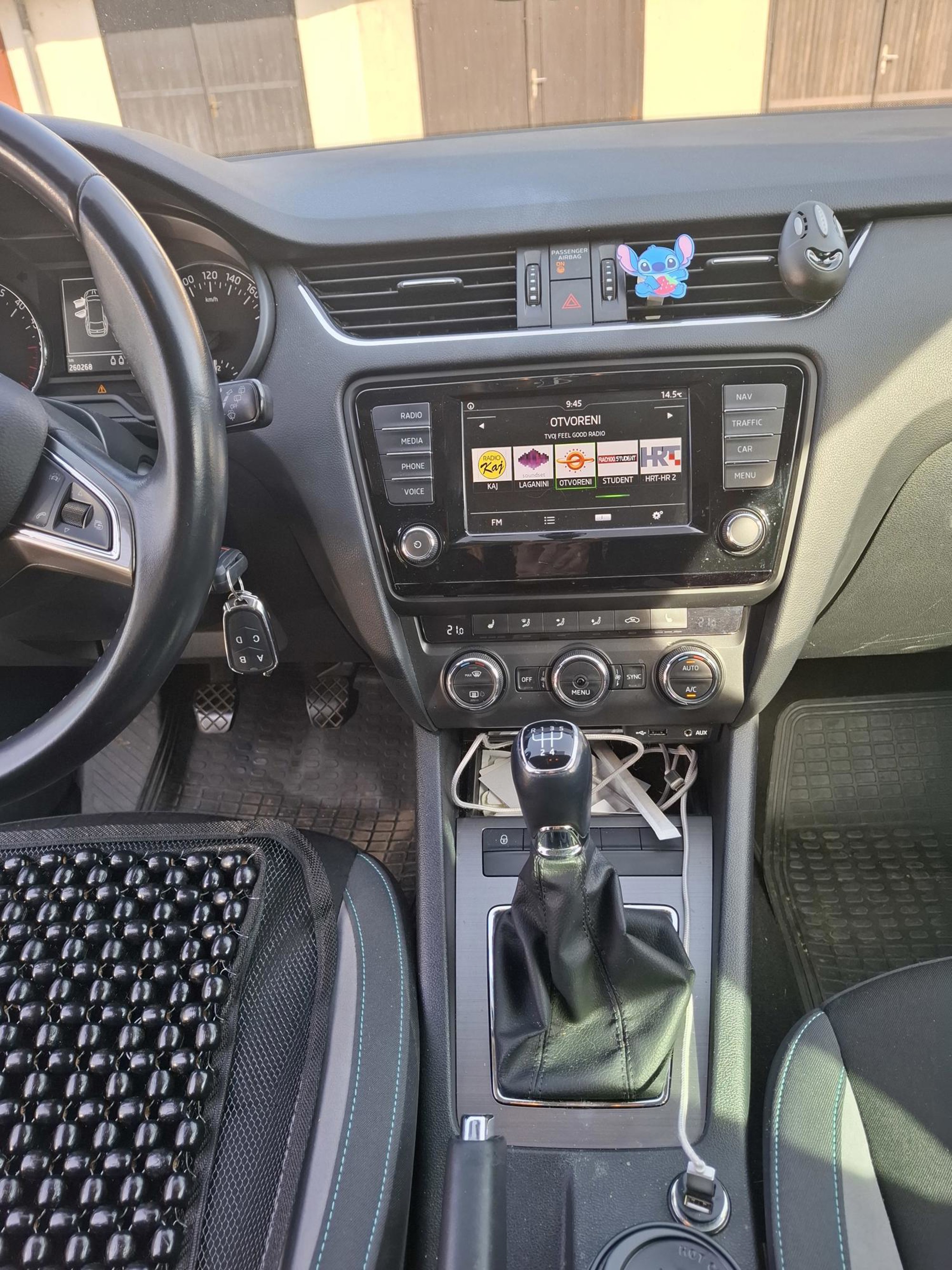 ŠKODA octavia 1.6 TDI, fotografija 4