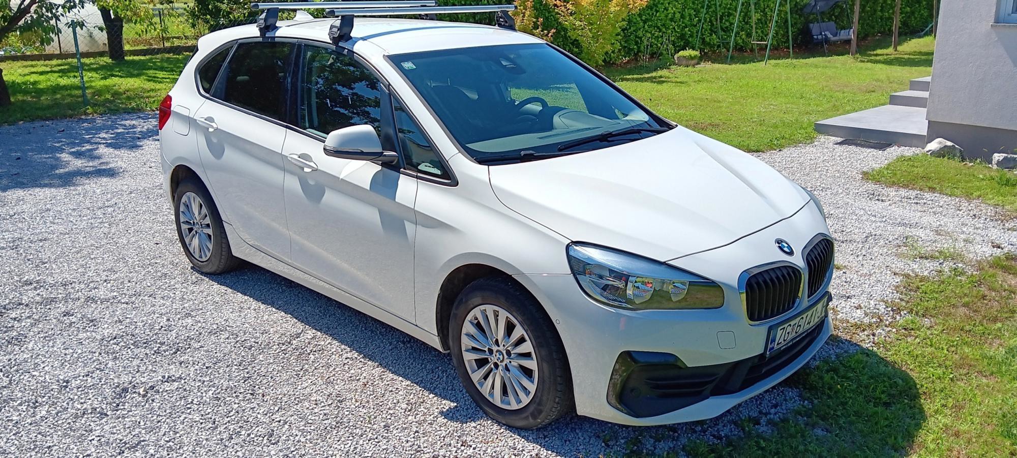 BMW 2 Active Tourer 218d 2019. g., fotografija 3
