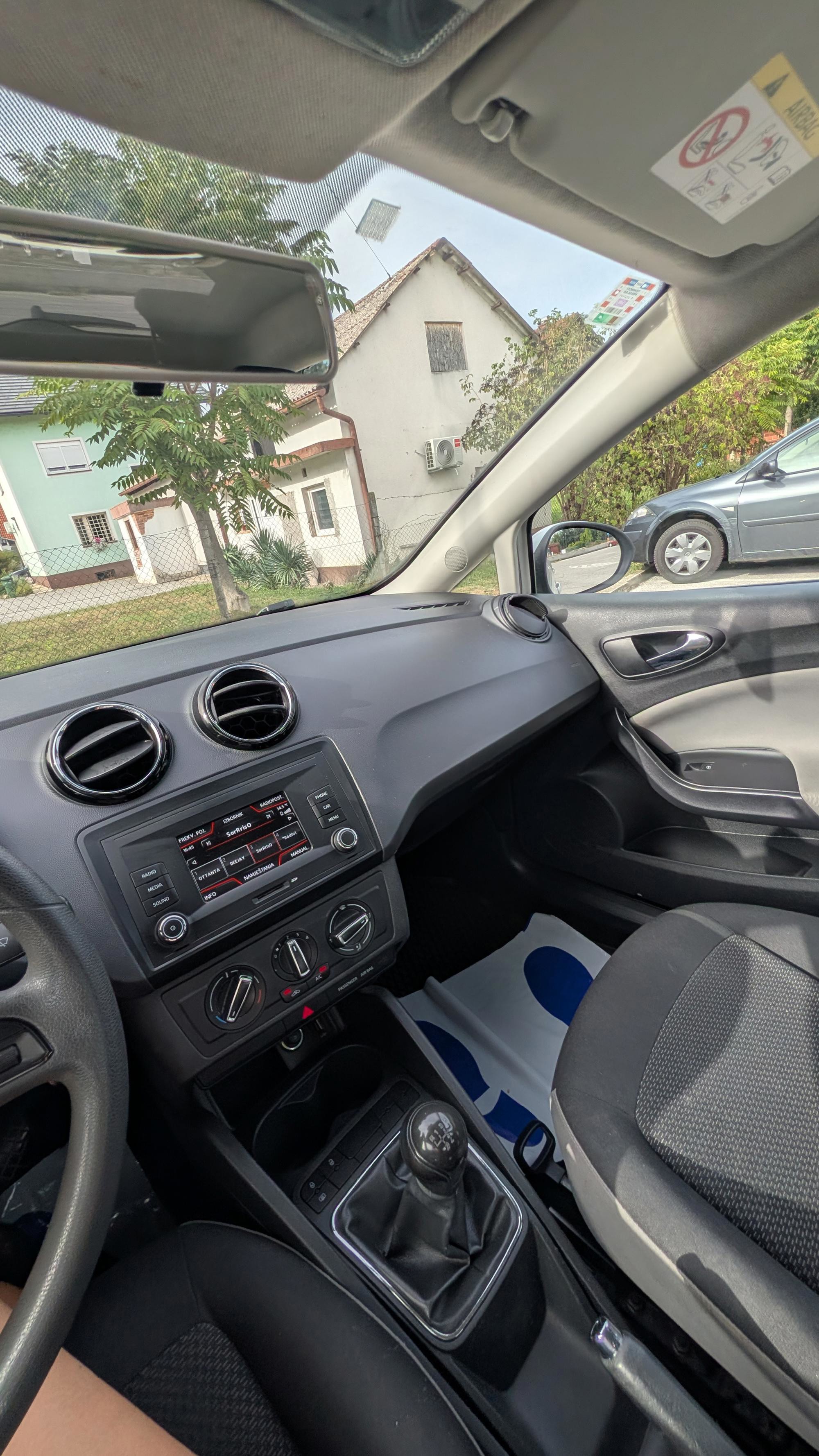 PRODAJE SE SEAT IBIZA 1.4 TDI (2016.), fotografija 3