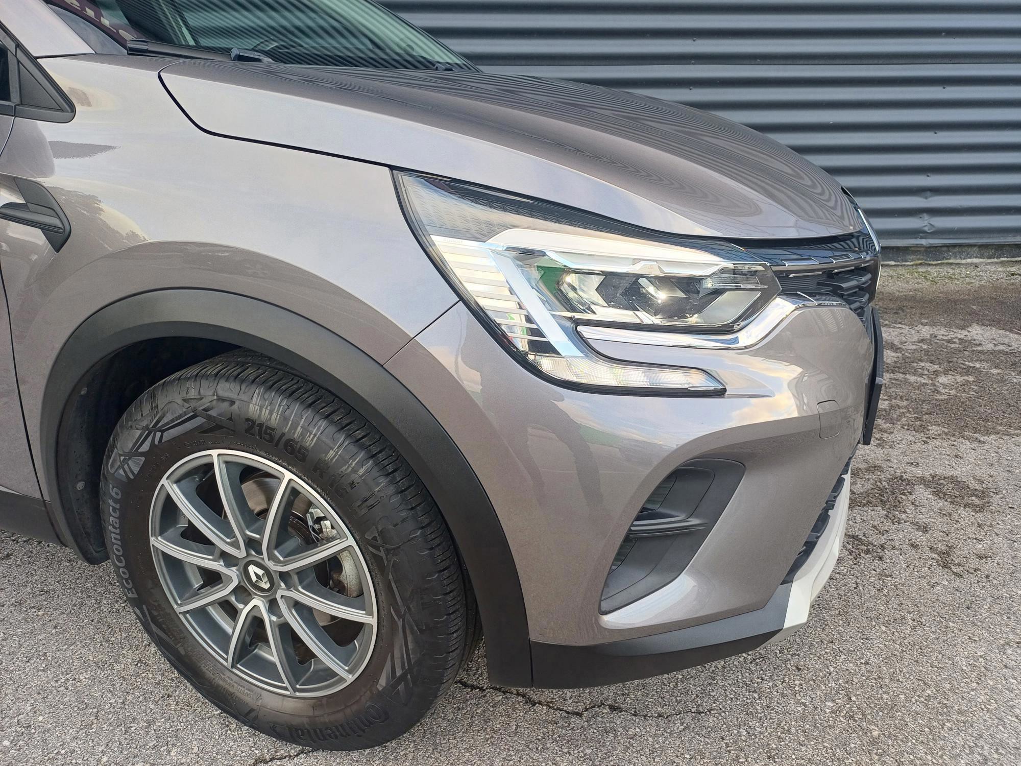 Renault CAPTUR TCE 100 KS, 58 000 KM, 1 Vlasnik, Kupljen u HR., fotografija 8