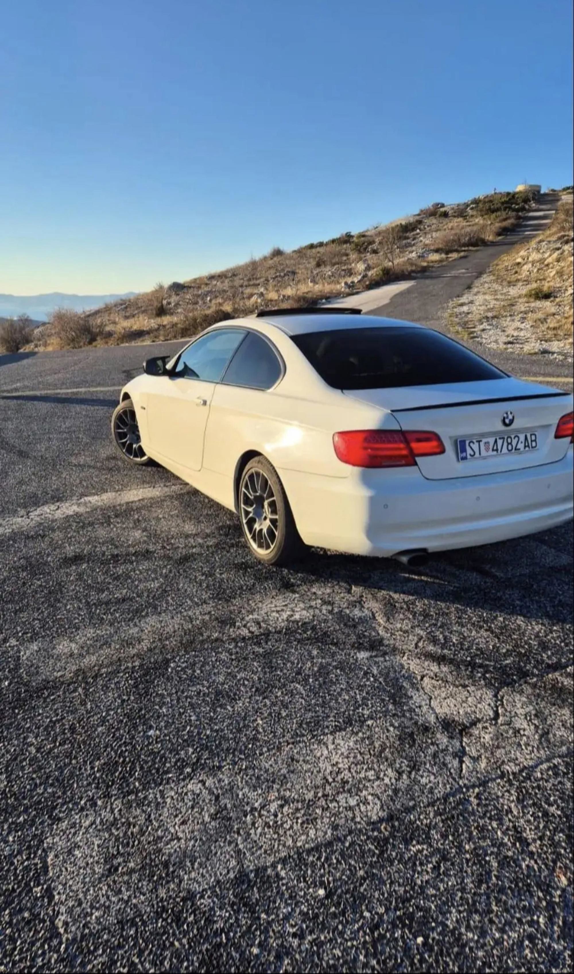 Bmw e92 320d Lci, fotografija 2