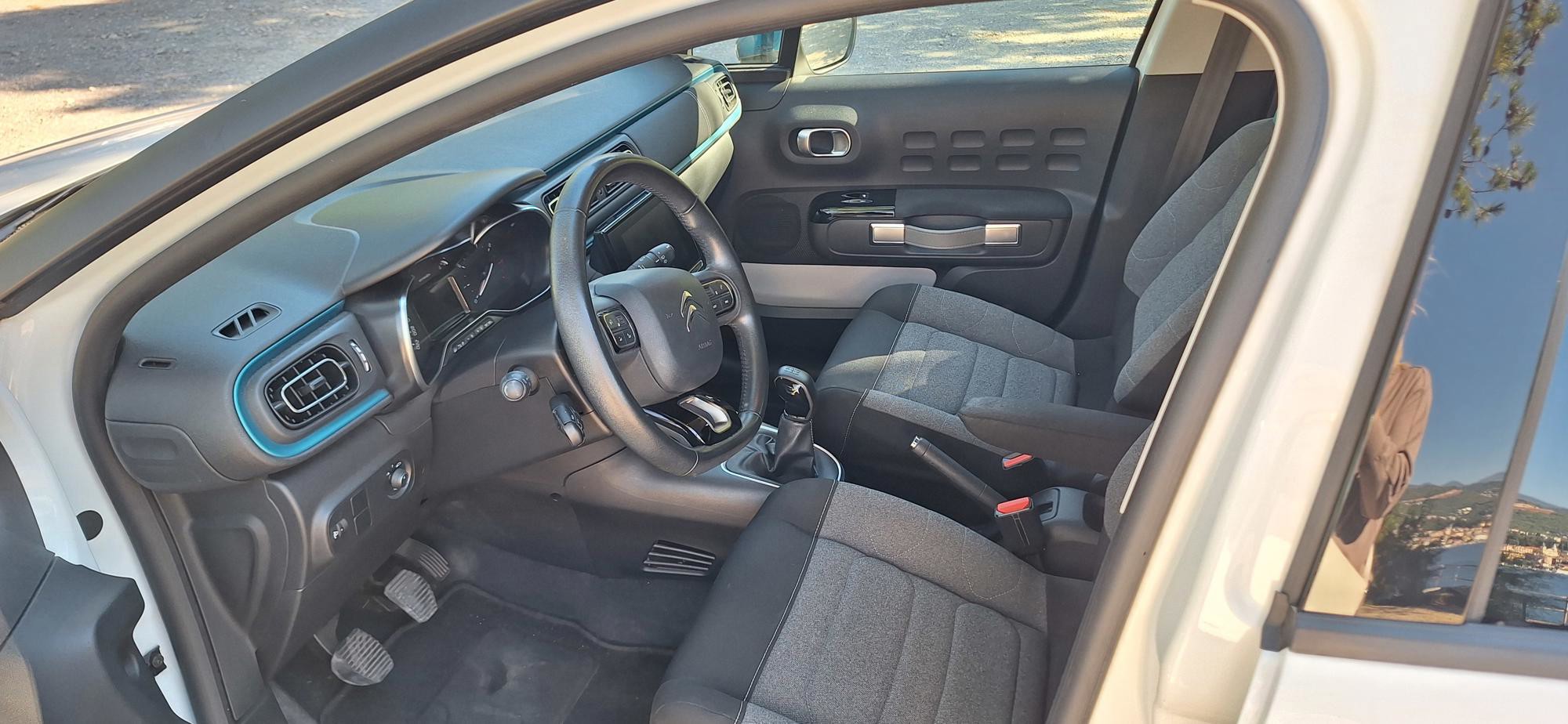 CITROËN C3 SHINE 1.2 BENZIN 83 KS 2021. 63000 KM ODLIČNA OPREMA, fotografija 7