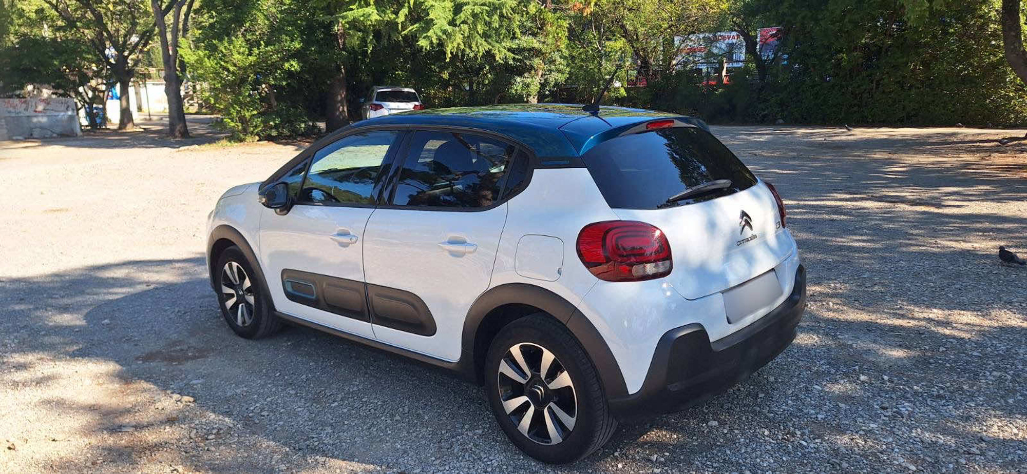 CITROËN C3 SHINE 1.2 BENZIN 83 KS 2021. 63000 KM ODLIČNA OPREMA, fotografija 5