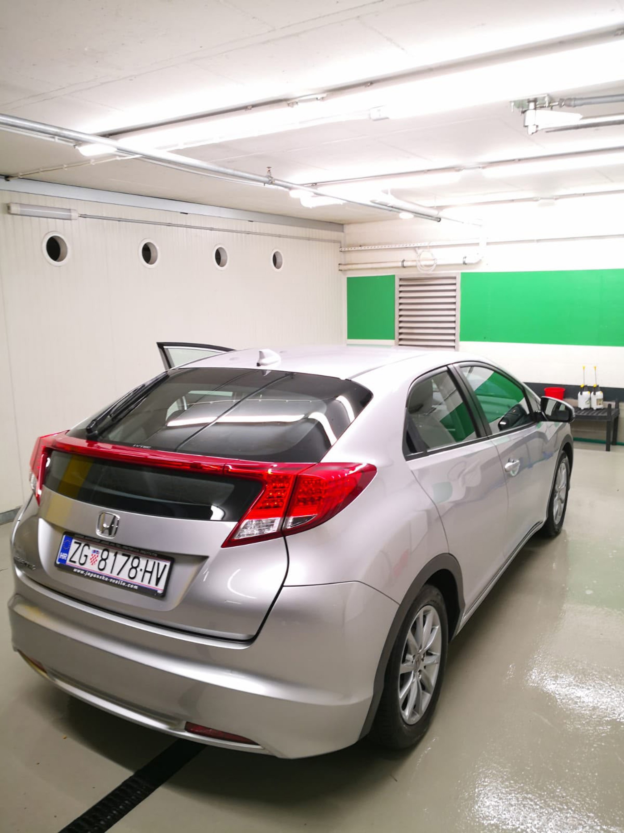 Honda Civic 1.8 i-VTEC, fotografija 3
