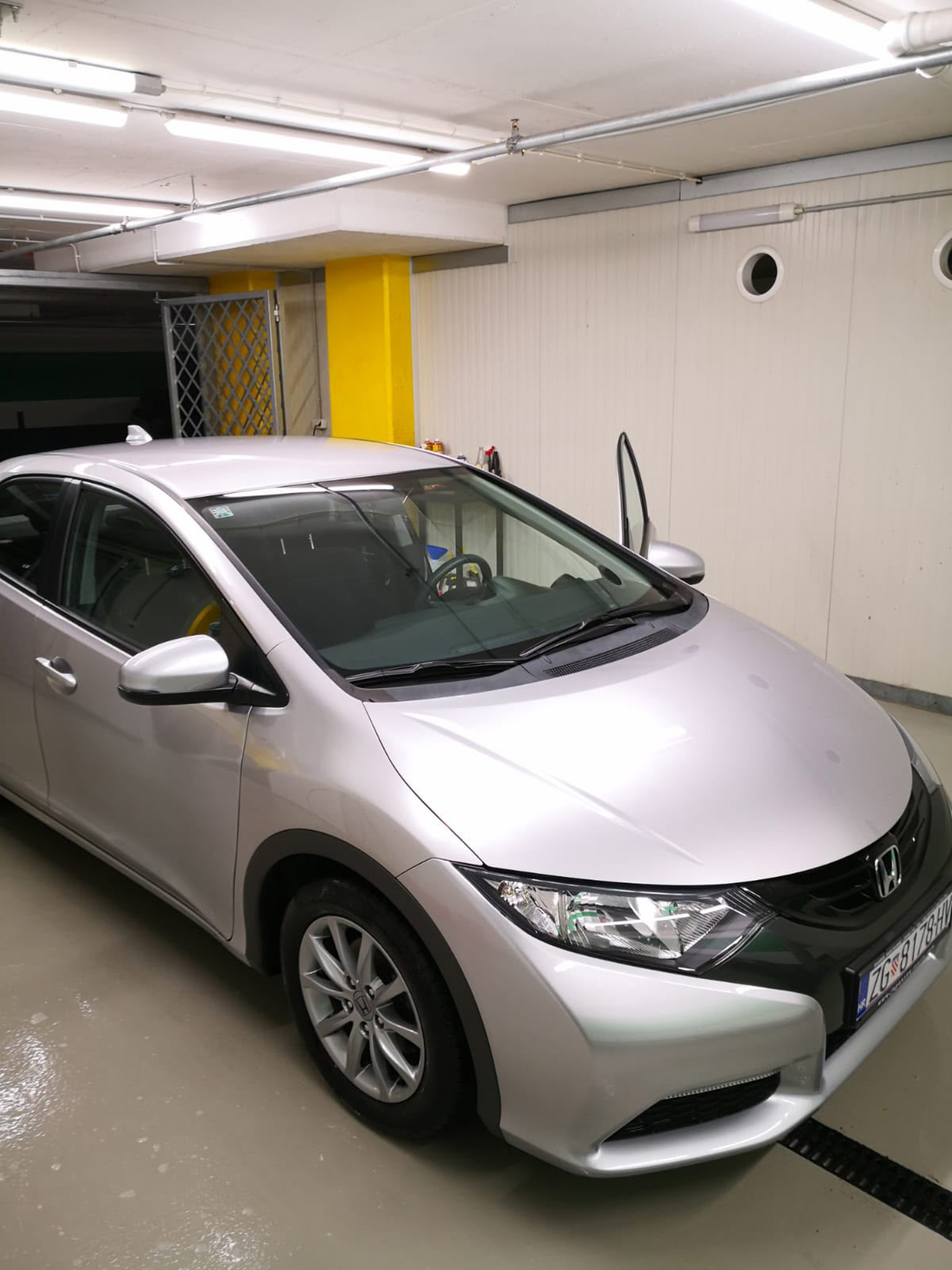 Honda Civic 1.8 i-VTEC, fotografija 2