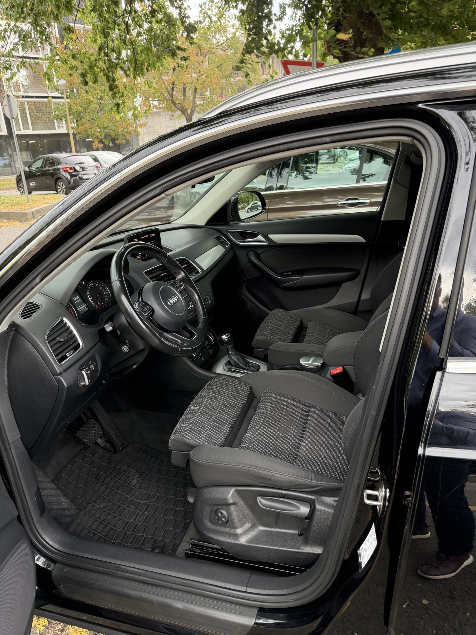 Audi Q3 S-tronic 2.0 TDI 2017. - Održavan kod ovlaštenog servisera, pogled izvana - slika 4