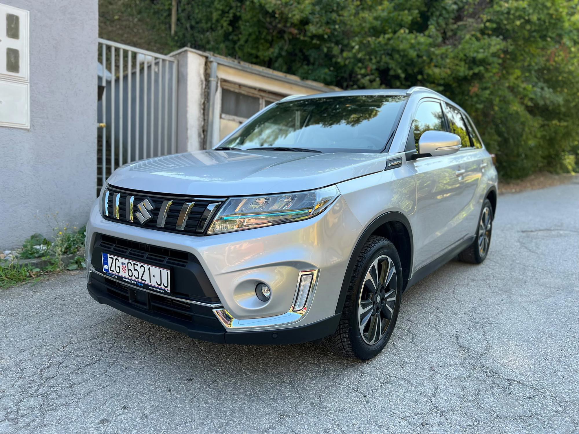 Suzuki Vitara 1,4 Hybrid GLX Elegance Full oprema, fotografija 2