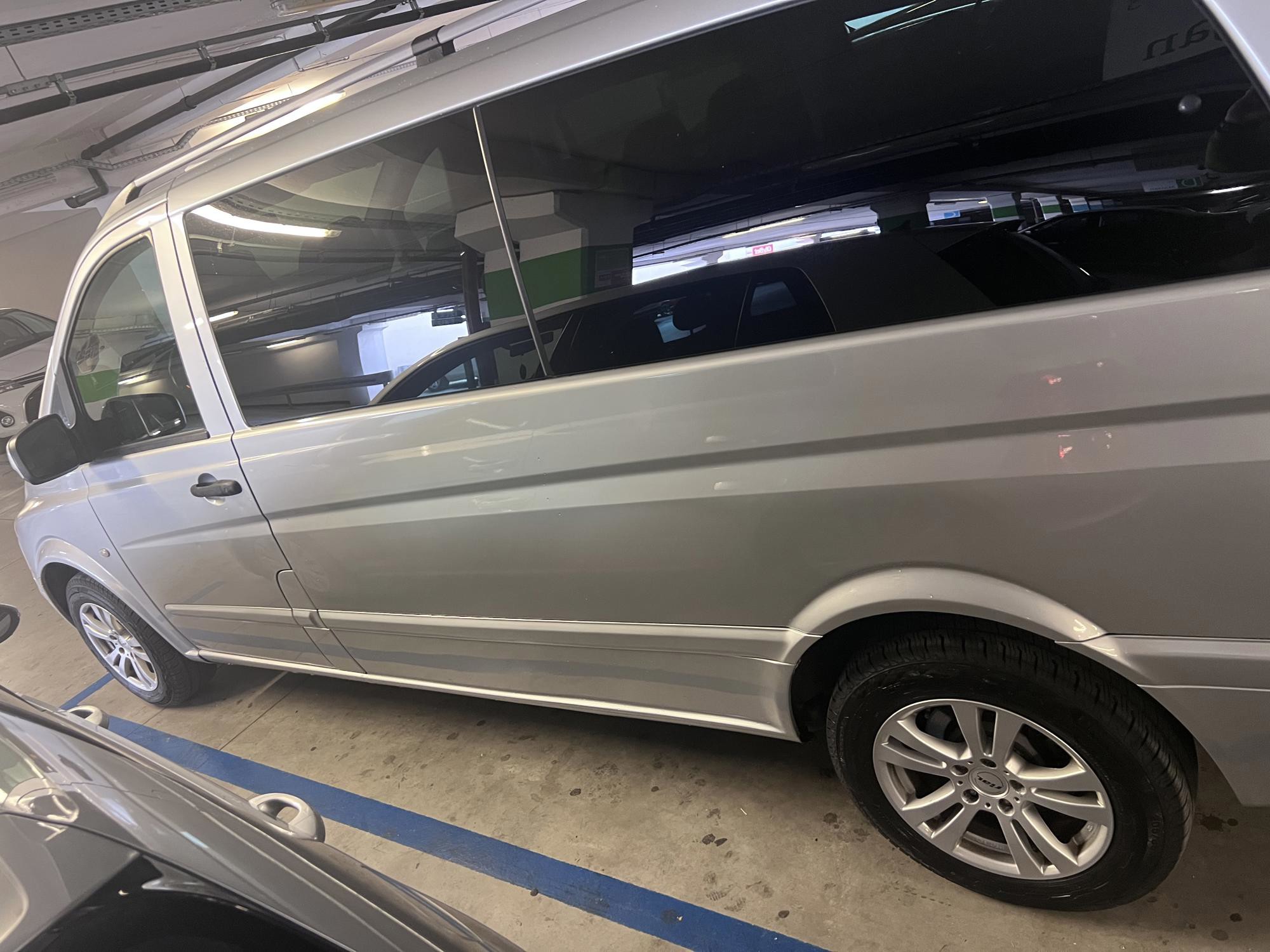 Mercedes Vito 115 220 CDI, OM646, 2010 god, tempomat, klima, kuka, reg.do 21.10.27.g. 8+1, B kat., fotografija 4
