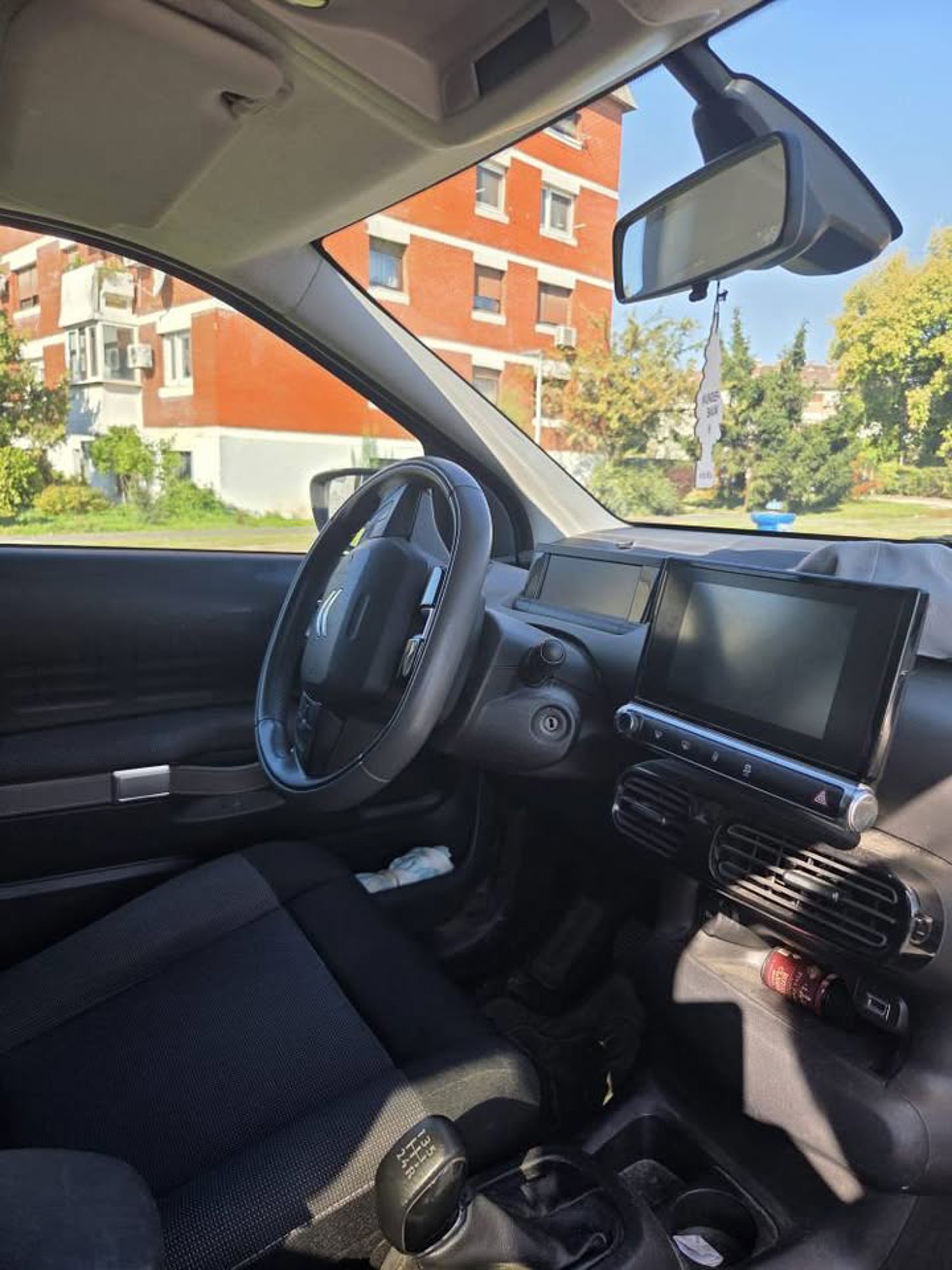 Citroën C4 Cactus 1.2 PureTech – 2015. – 85.640 km, fotografija 4