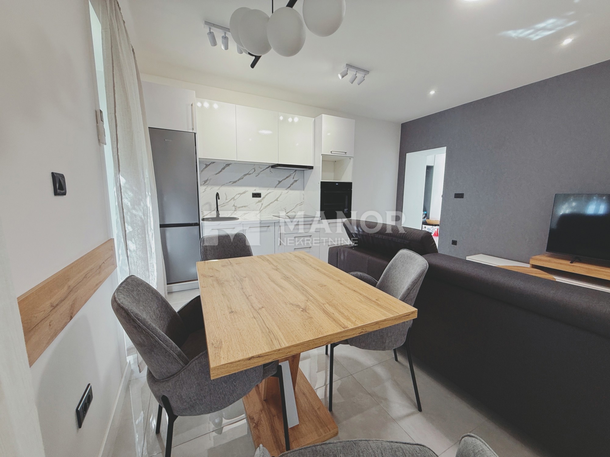 RIJEKA, KANTRIDA - Novoadaptirani stan za najam, 45 m2 — slika 1