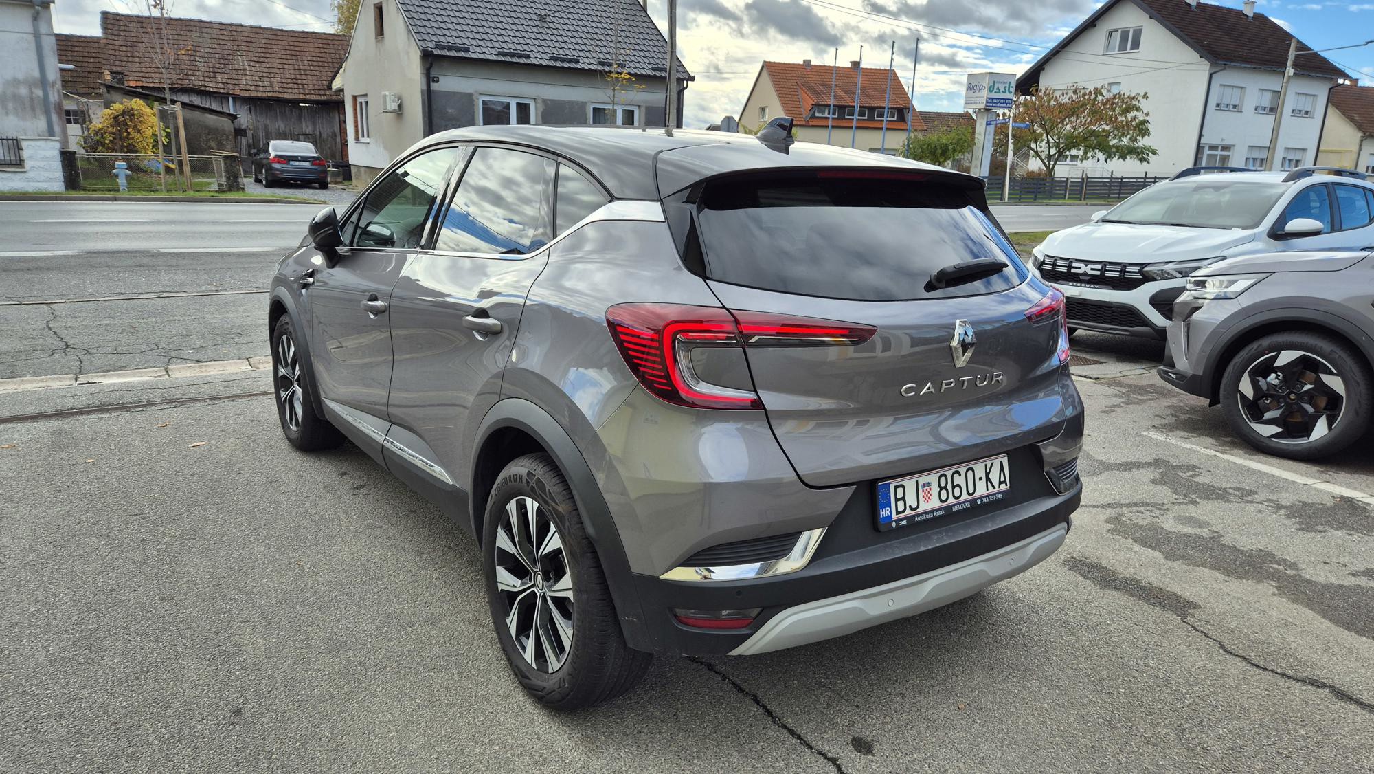 Renault Captur Techno Tce 140 Automatic, fotografija 3