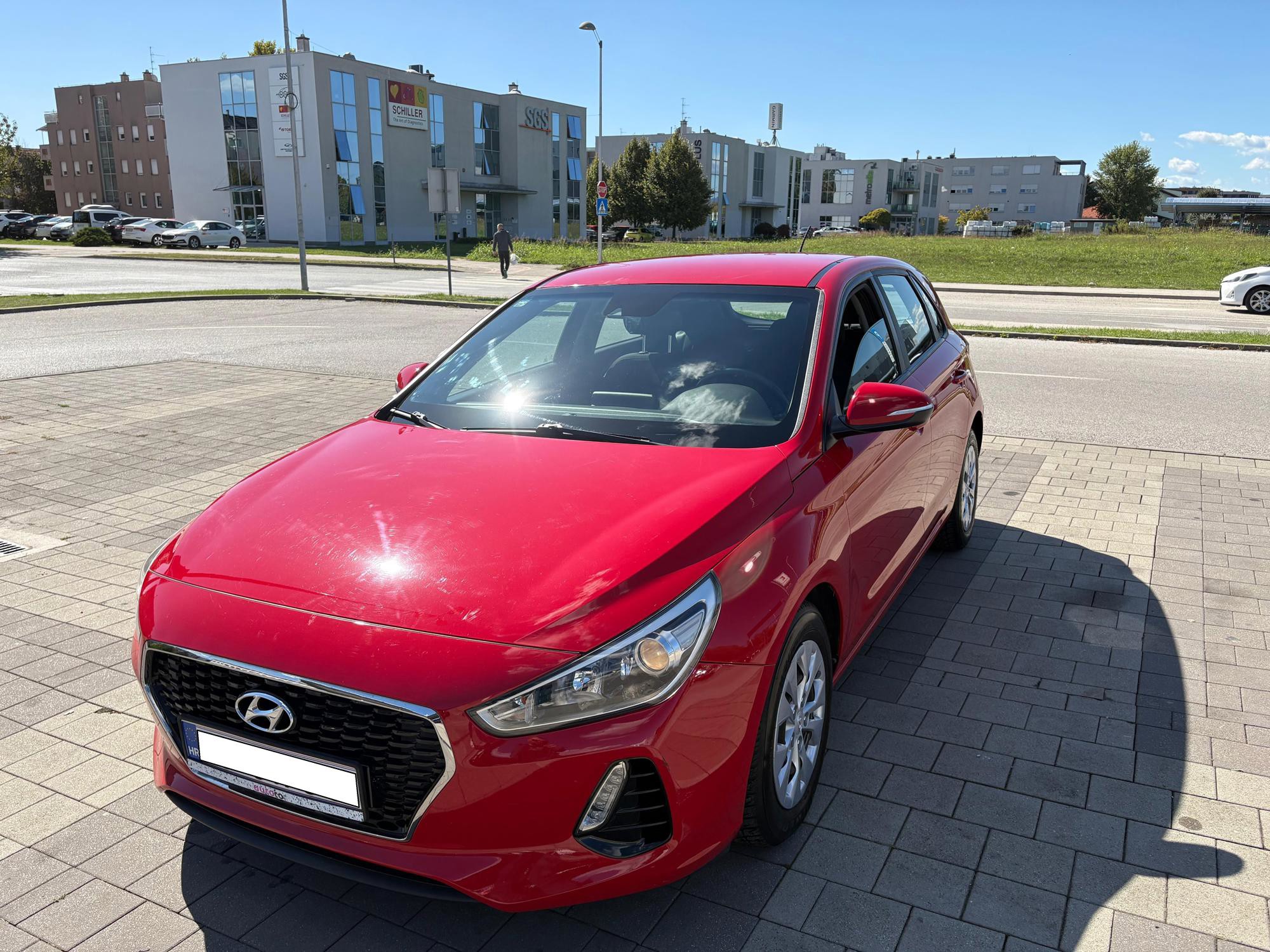 Hyundai i30 1.4 MPI benzin 100 KS, 2018., 127.000 km, reg. 03/2027., fotografija 1