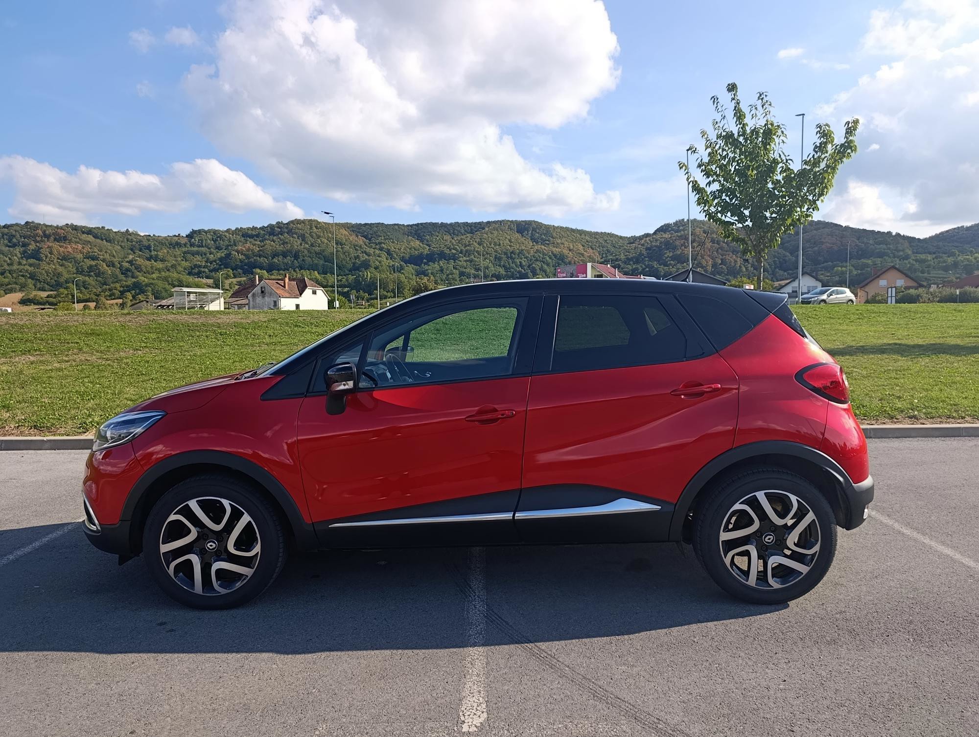 Renault Captur 1,5 diesel, 110KS, 2017.g., XMOD oprema, REG: 6/2027., fotografija 13