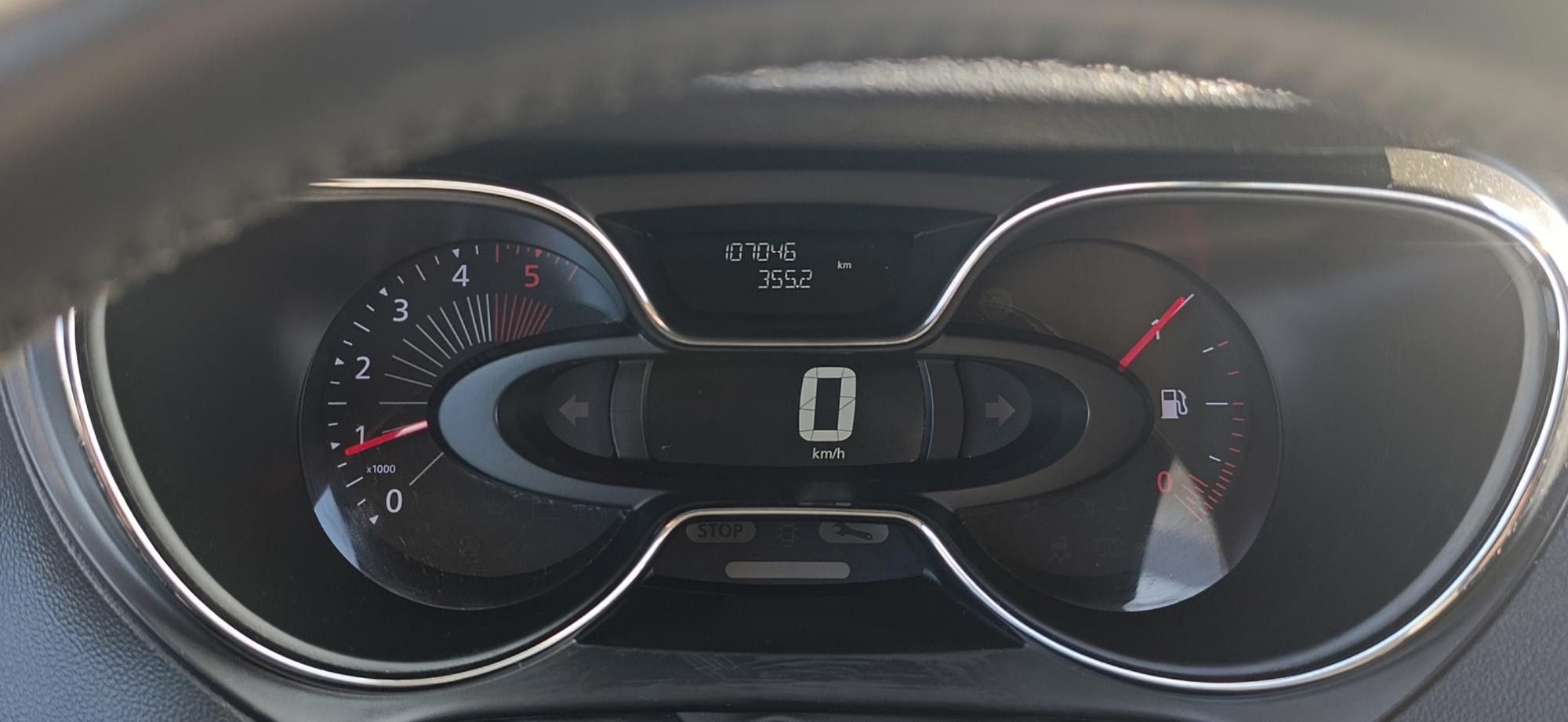 Renault Captur 1,5 diesel, 110KS, 2017.g., XMOD oprema, REG: 6/2027., fotografija 9