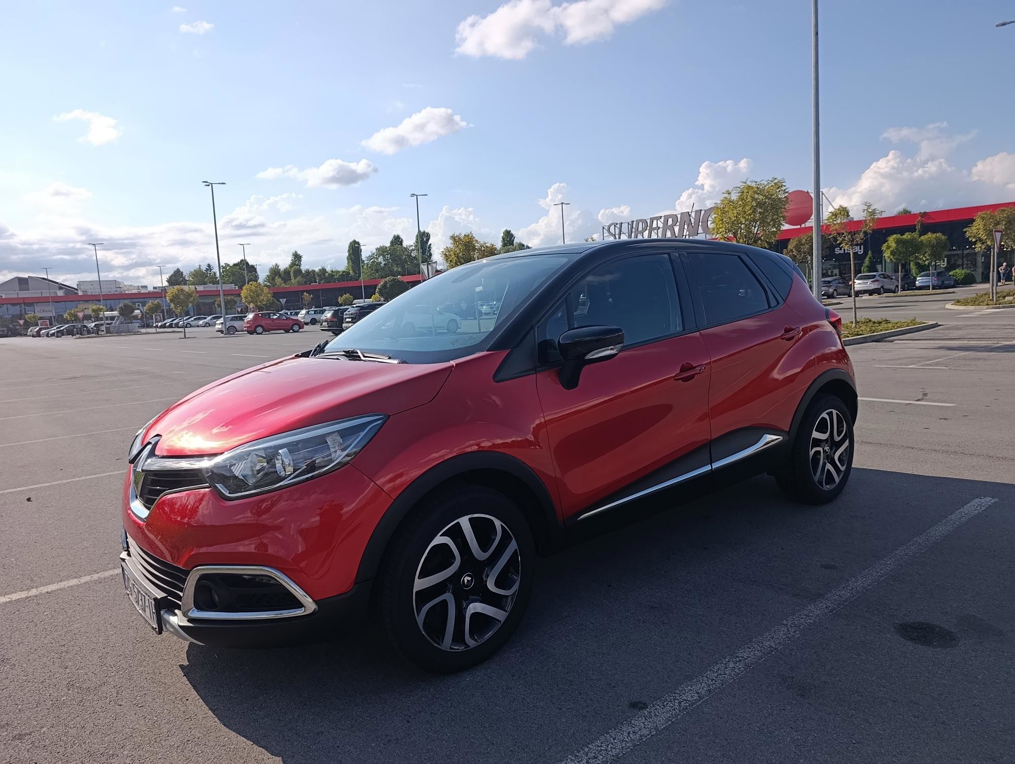 Renault Captur 1,5 diesel, 110KS, 2017.g., XMOD oprema, REG: 6/2027., fotografija 2