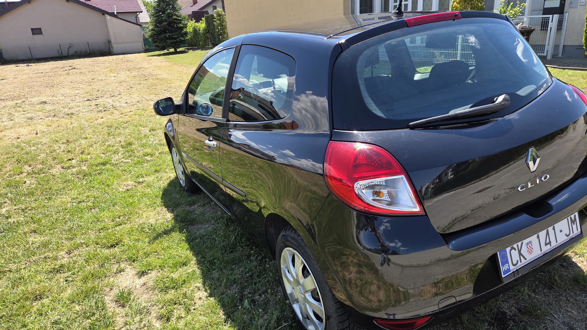 Renault Clio, fotografija 2