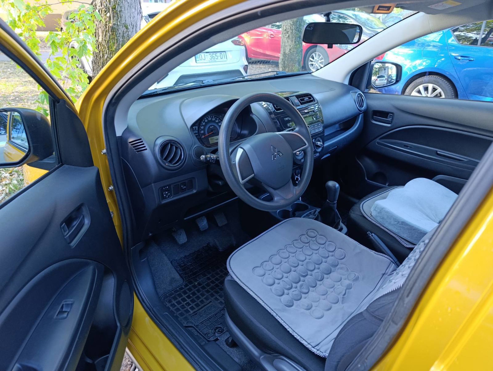 Mitsubishi Space Star 1.0 Entry, fotografija 4