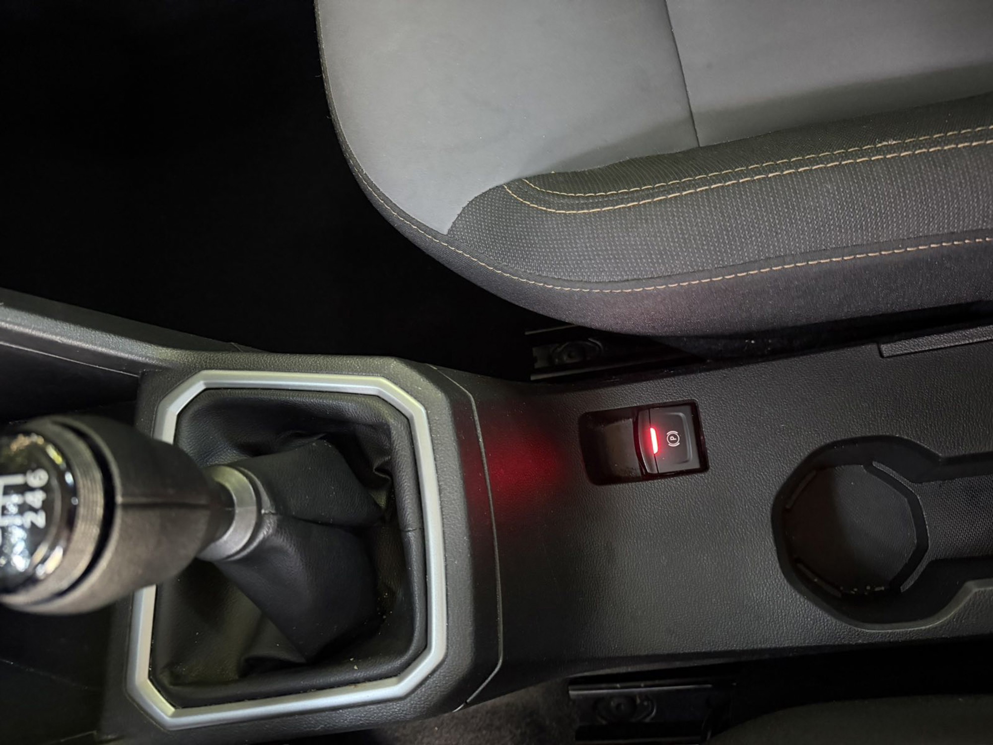 Prodajem Daciu Sandero Stepway Extreme LPG, fotografija 11