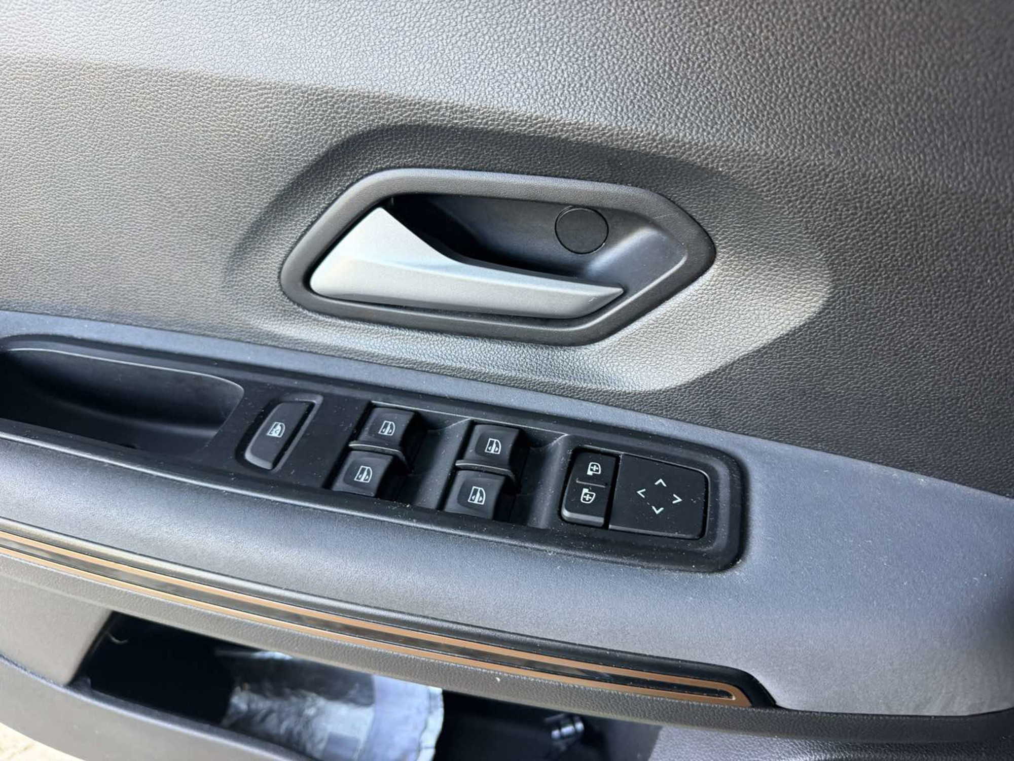 Prodajem Daciu Sandero Stepway Extreme LPG, fotografija 6
