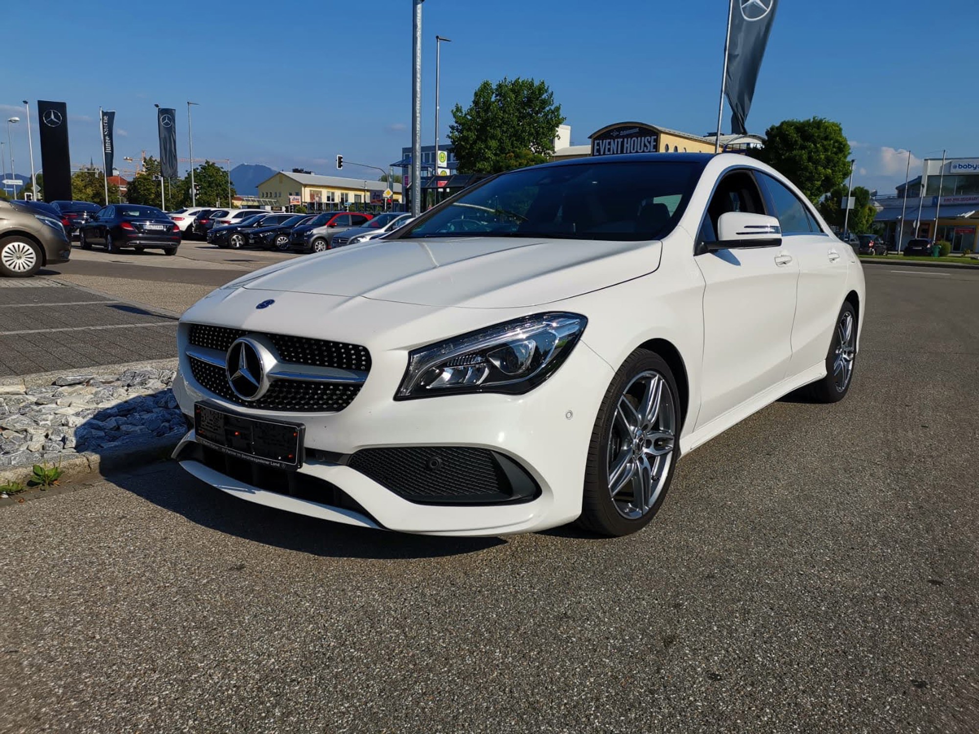 Mercedes cla 220 amg, fotografija 4