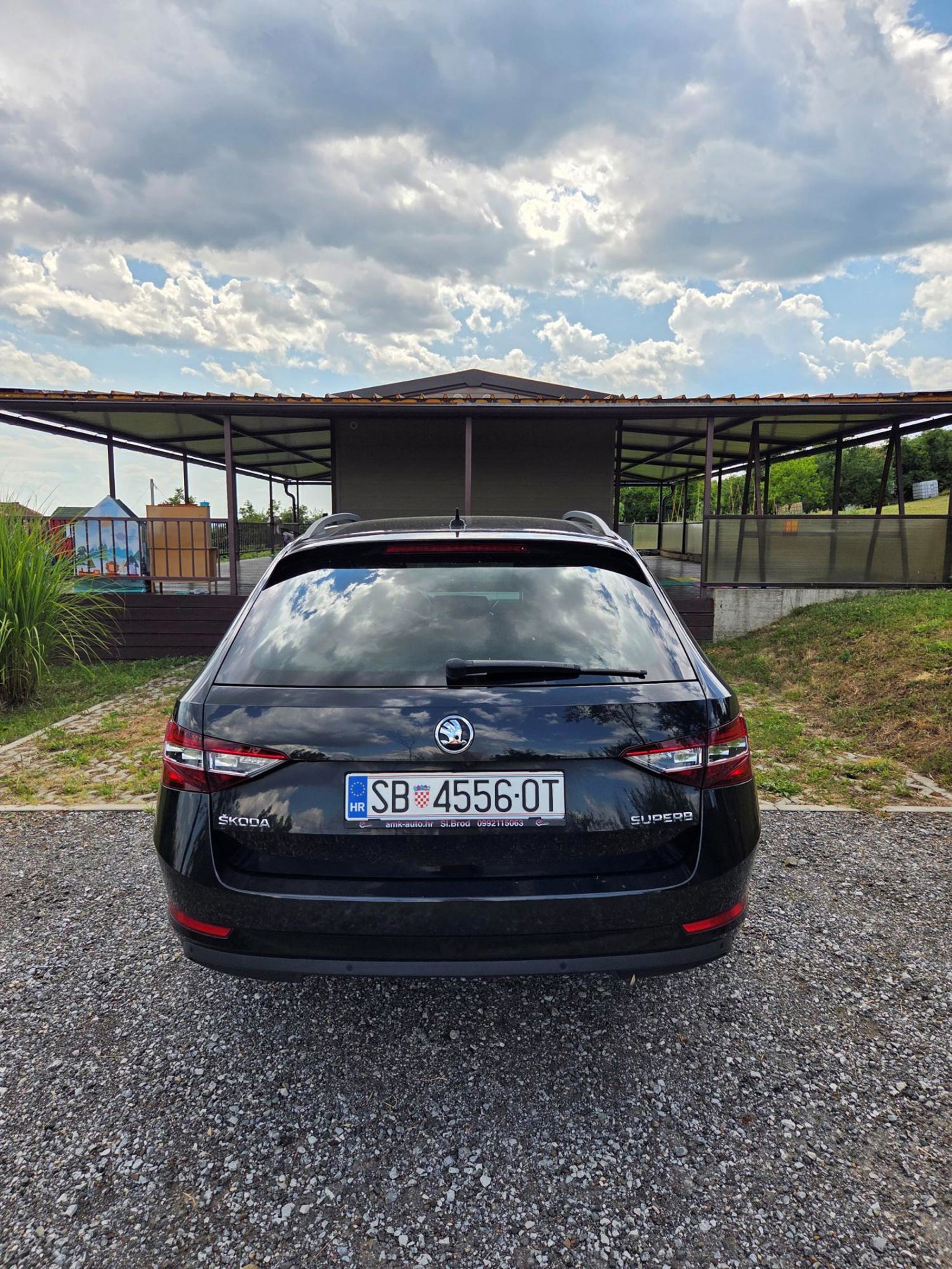 Škoda Superb 1.6 TDI DSG, fotografija 4