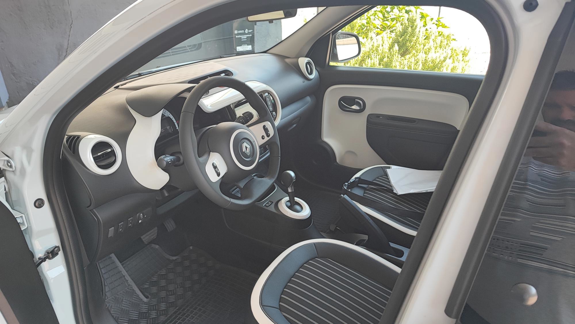 Renault Twingo Electric 82 KS – 16.428 km – prvi vlasnik HR – odličan, fotografija 4