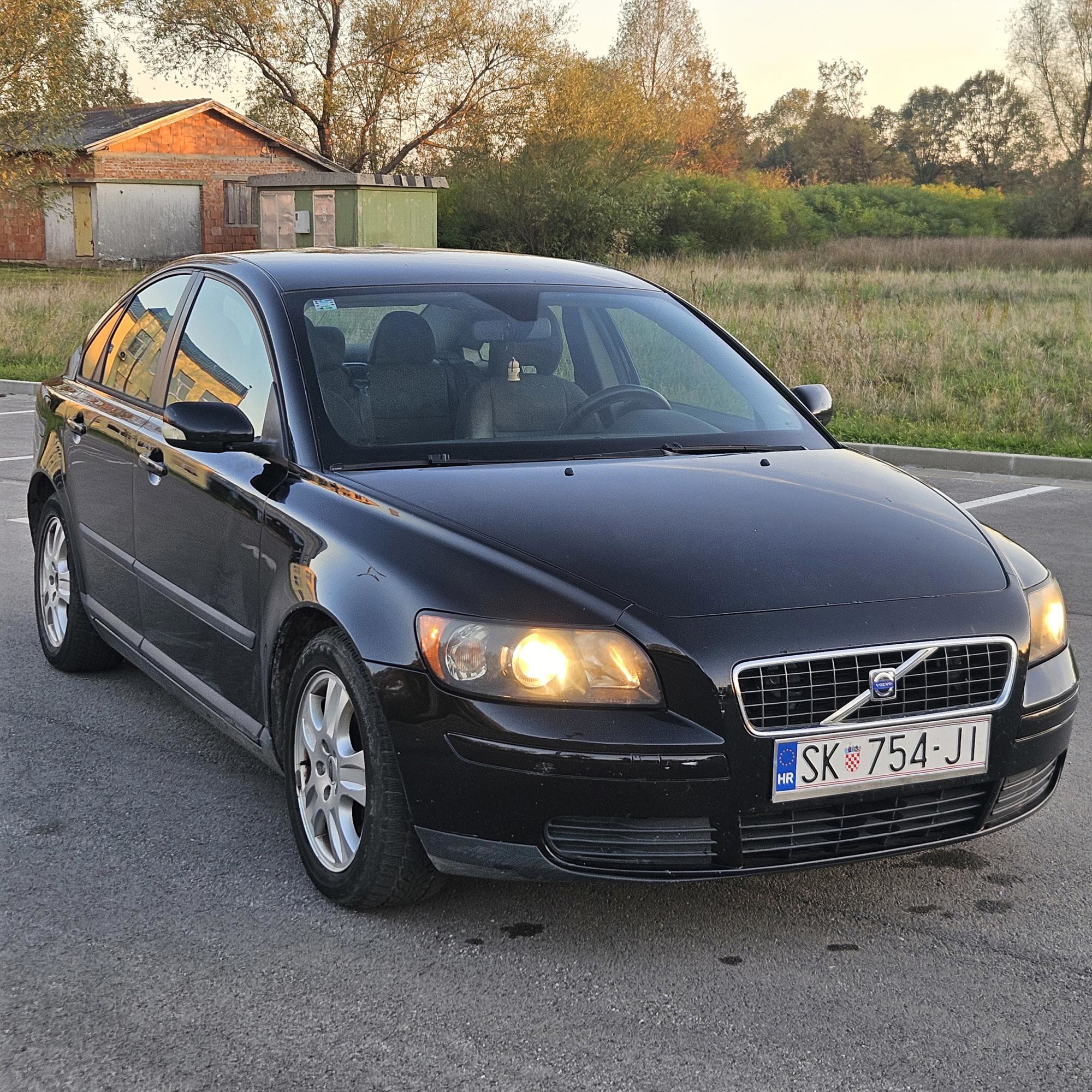 Volvo S40 2.0D | 2005., pogled izvana - slika 2