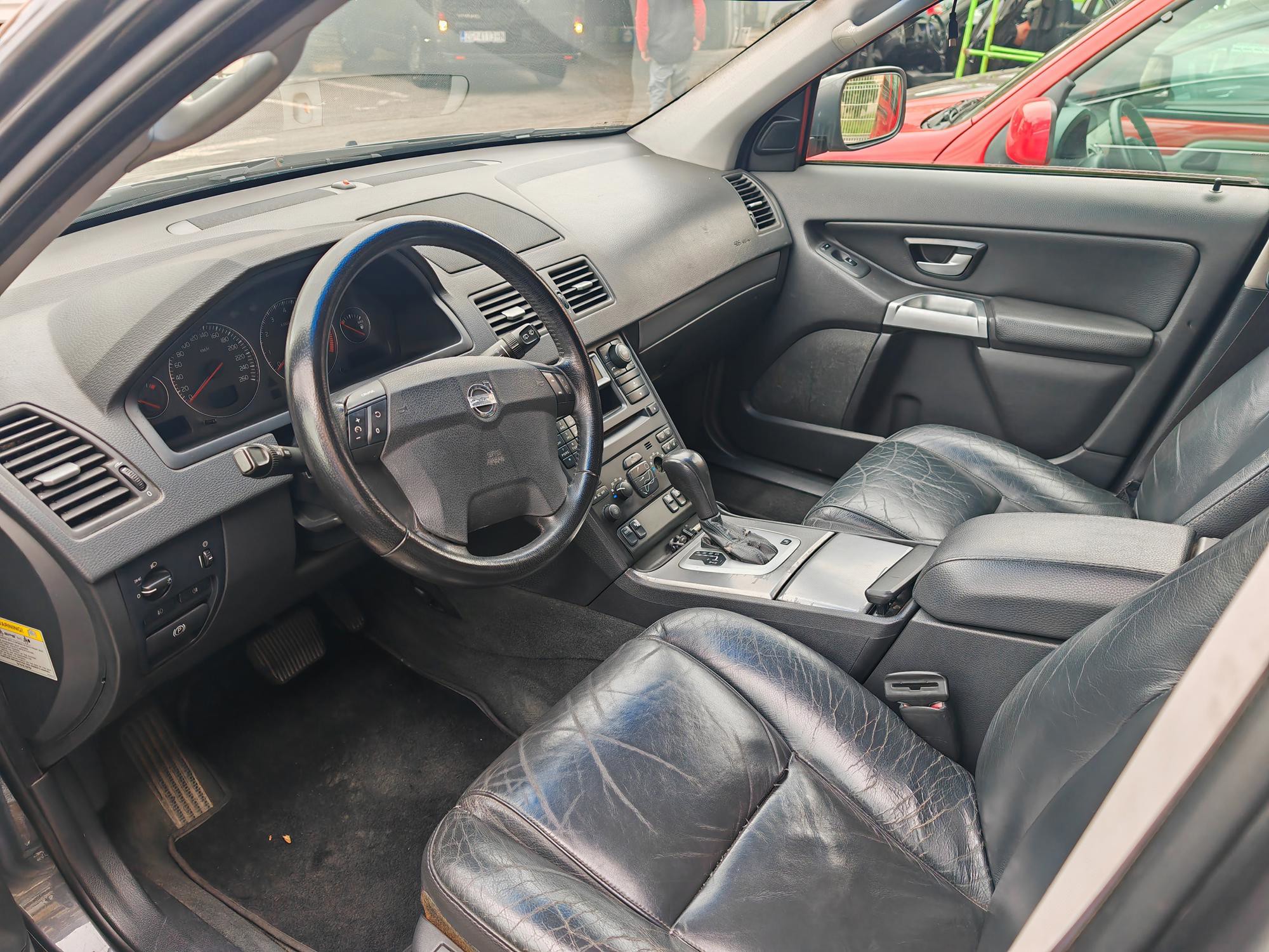Volvo XC90 AWD V8 4.4 automatik 2005. 2, fotografija 9