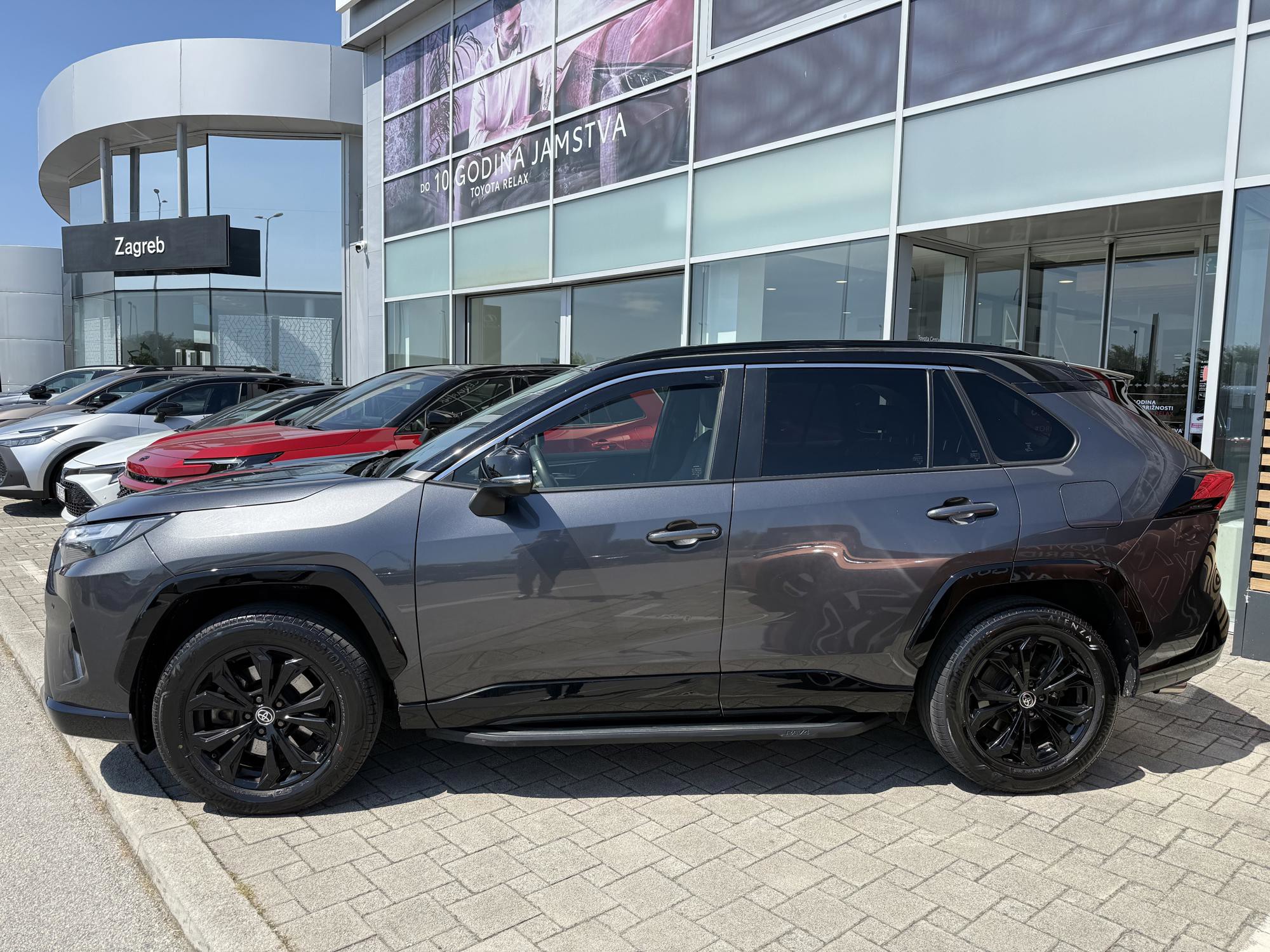 Toyota RAV4 2,5 FWD, Hybrid Style Tech, 2022. godište, fotografija 4