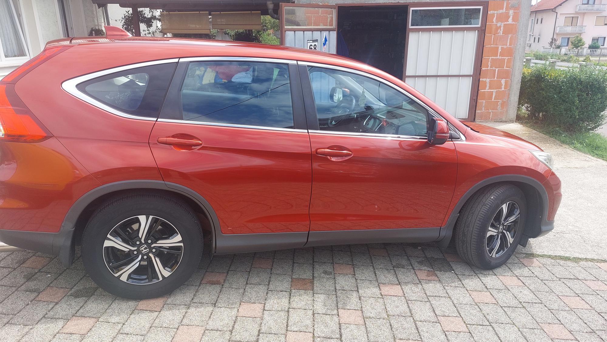 Honda C-RV 1,6 i dtec Elegance, fotografija 3