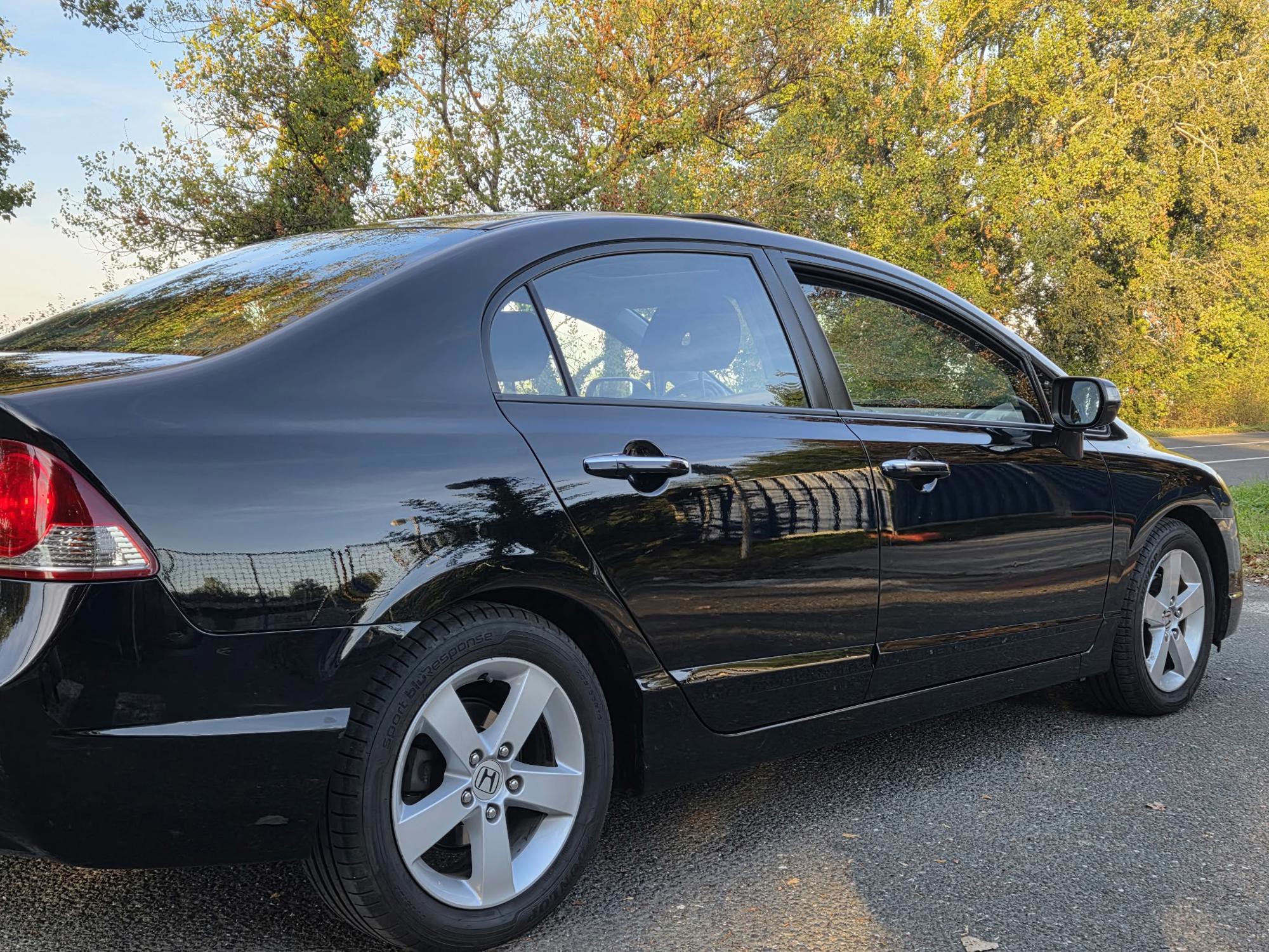 Honda Civic ES 2008. god, servisna povijest, automatska klima, tempomat, fotografija 3