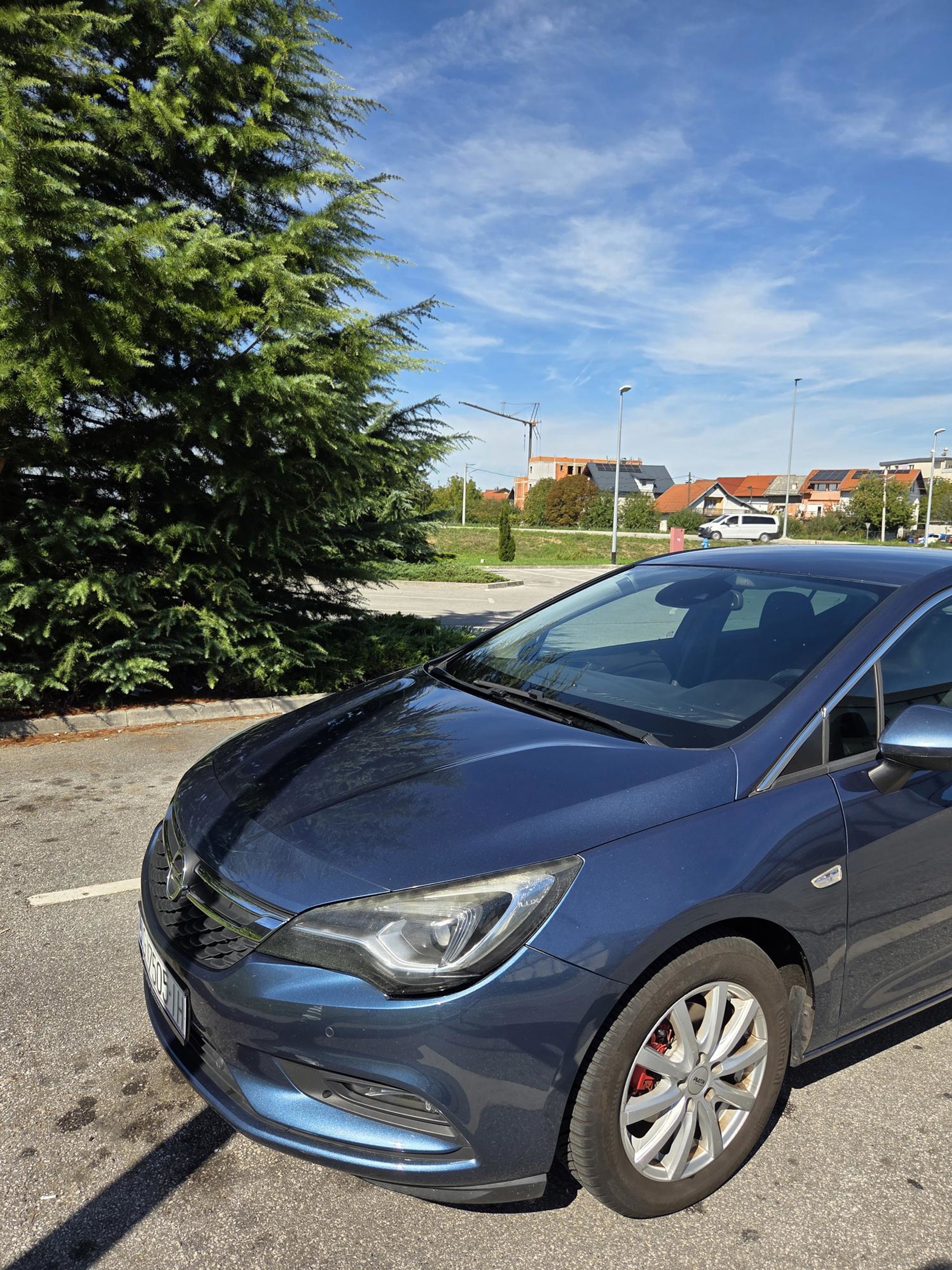 Opel Astra K, fotografija 3