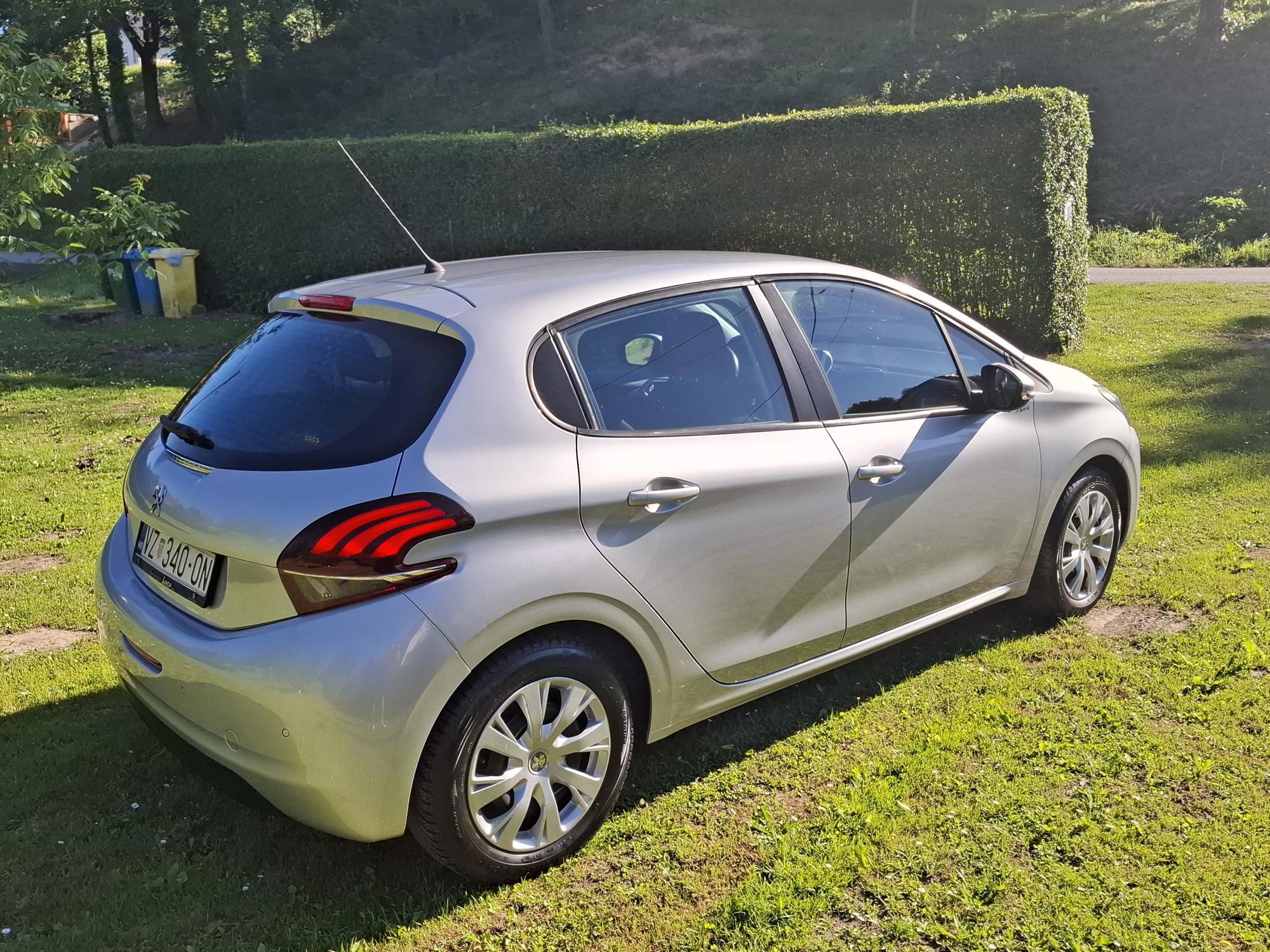 PEUGEOT, 208, 1.2 ACTIVE *cijena nije fiksna*, fotografija 3