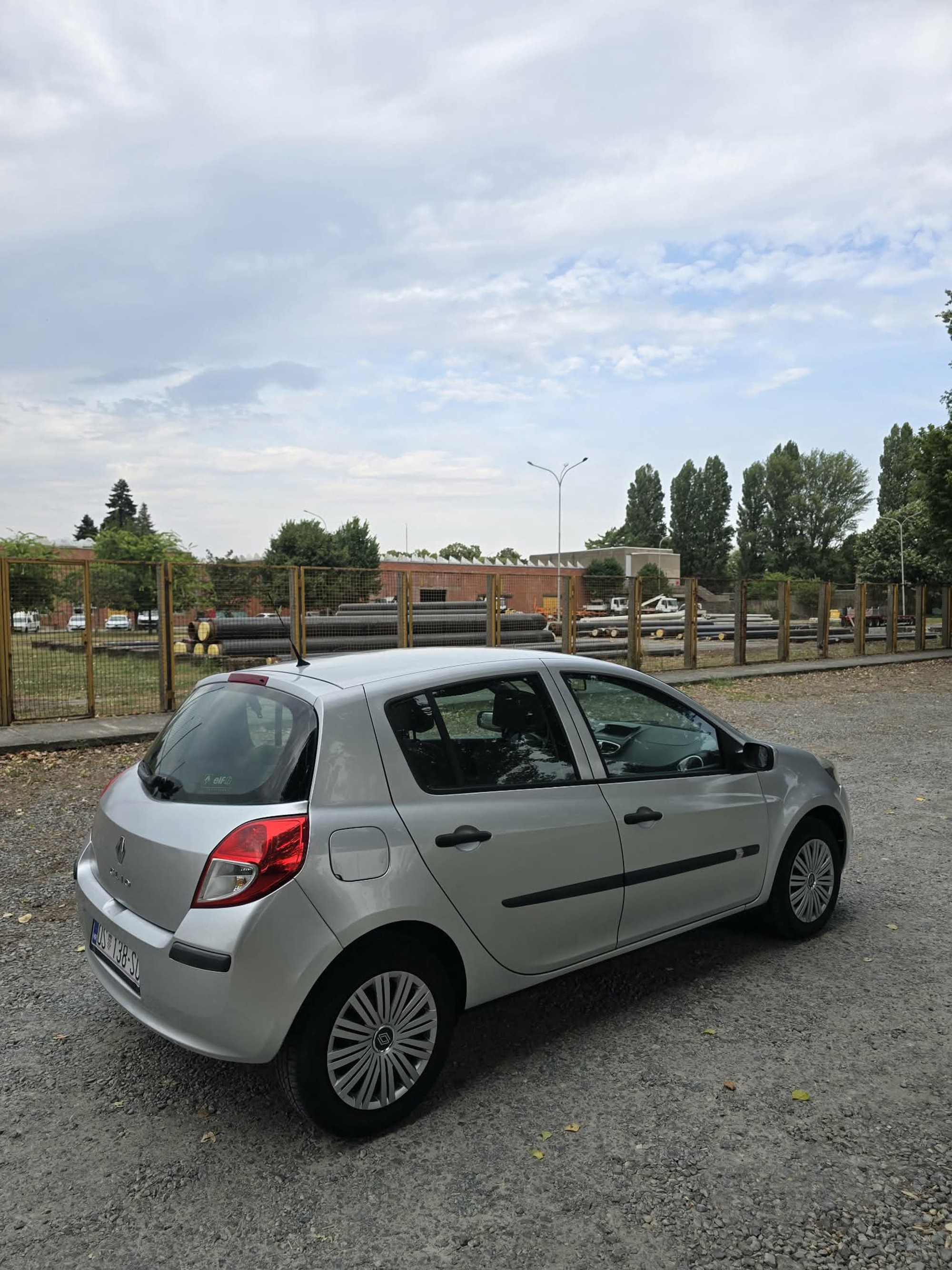 Renault Clio 1.2, fotografija 2
