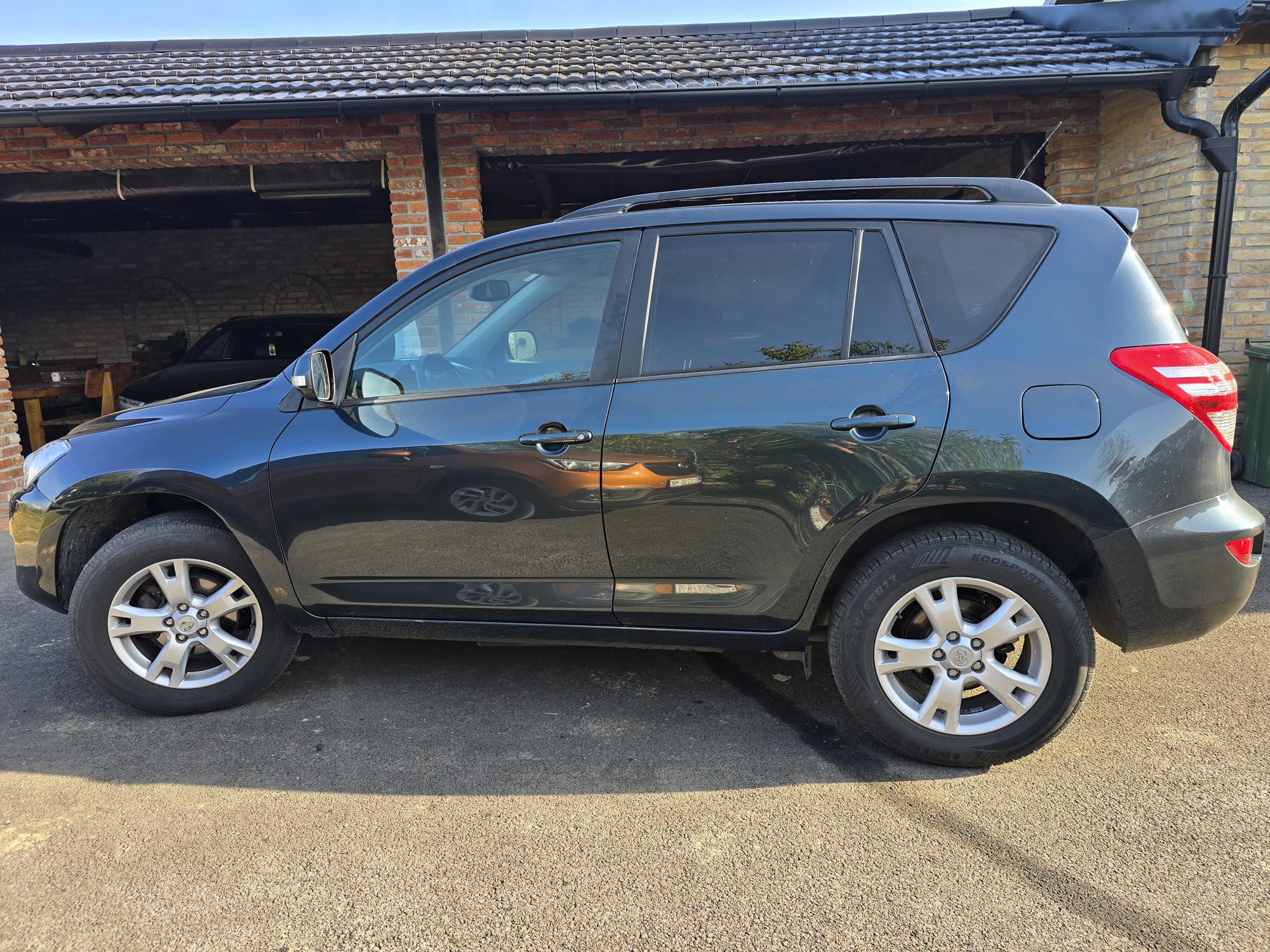 Toyota raf4 2.2d 4×4 | INDEX OGLASI