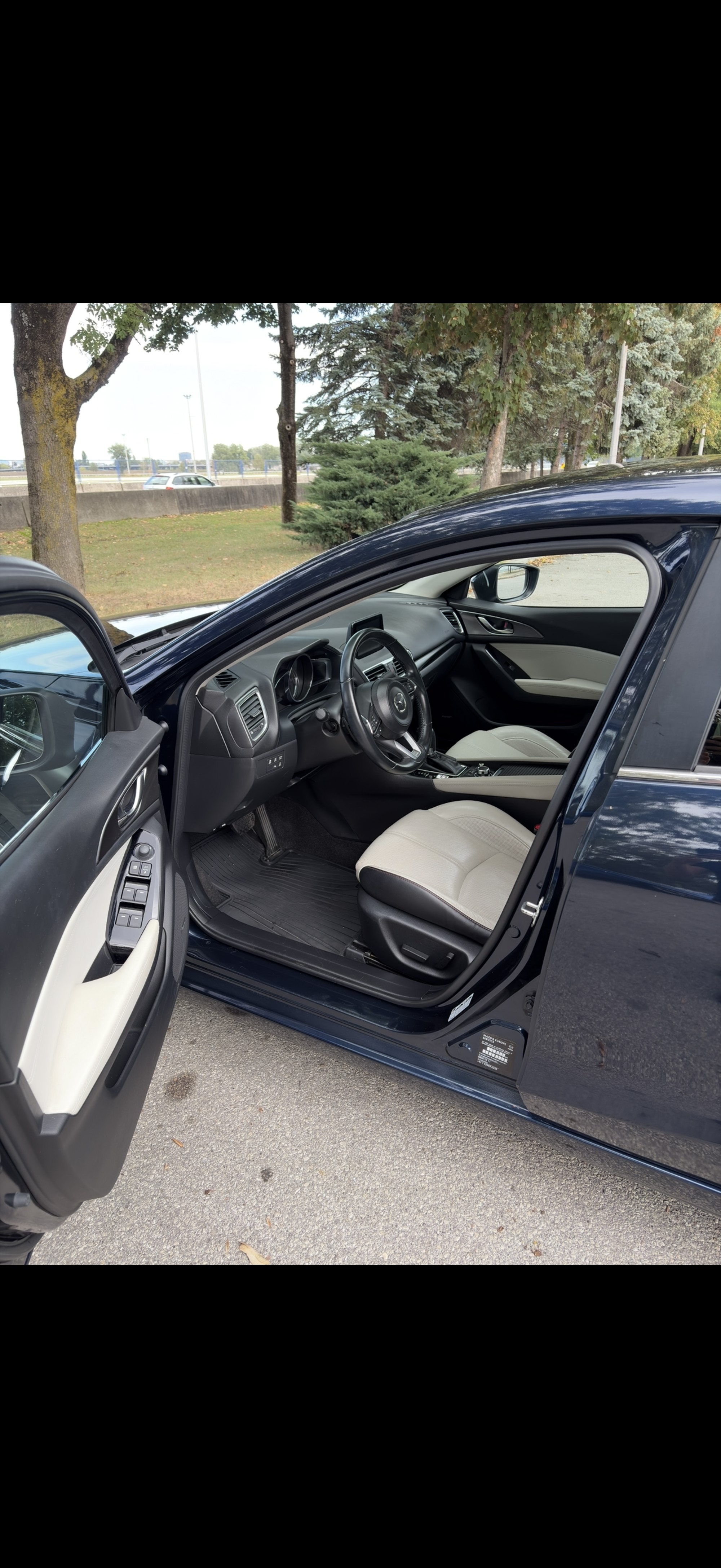 Mazda 3 Sedan G120 Evolution Plus AT | 57.000 km | 120 KS | REG 4/2027 | GARANCIJA 04/2028, fotografija 3